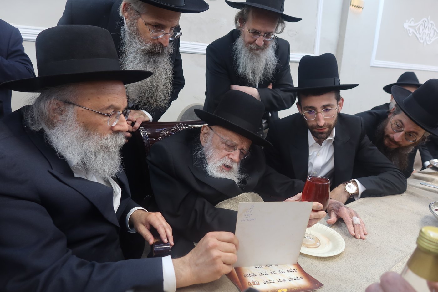 שמחת הנישואין של נין הגר"מ גריינמן