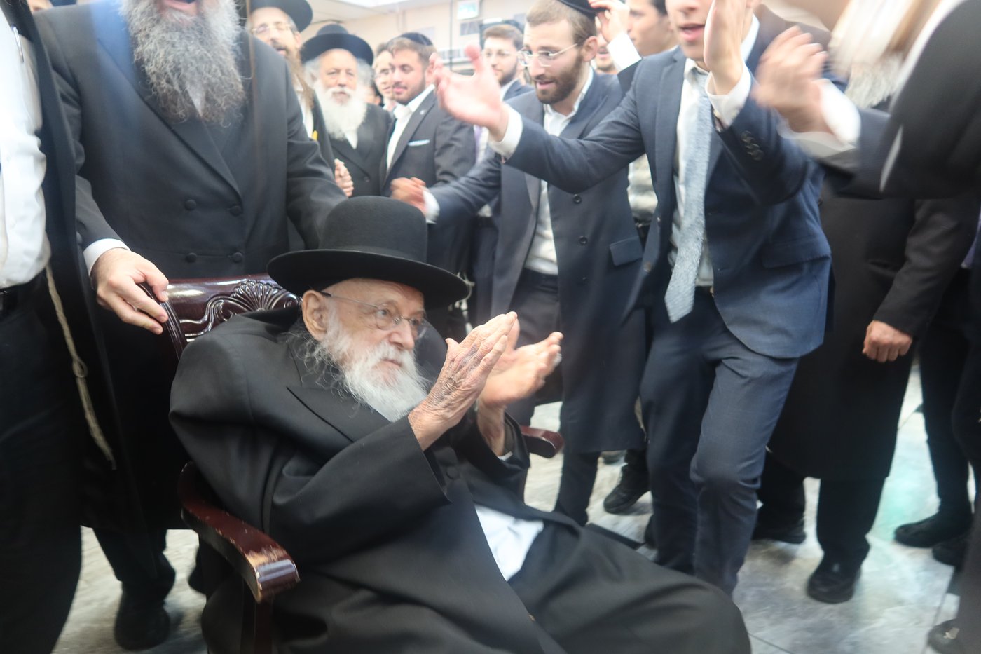 שמחת הנישואין של נין הגר"מ גריינמן
