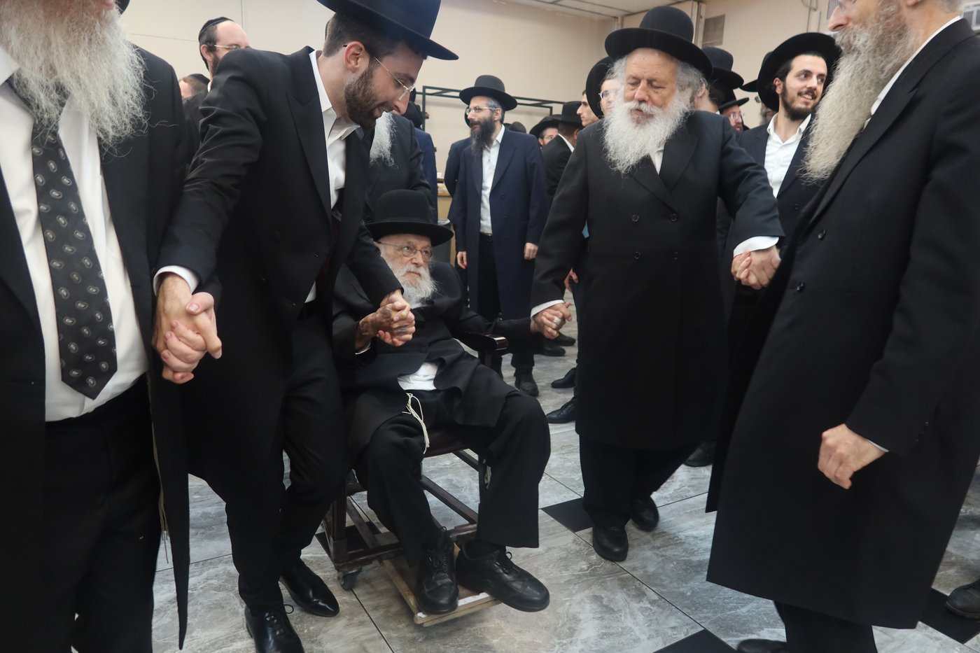 שמחת הנישואין של נין הגר"מ גריינמן