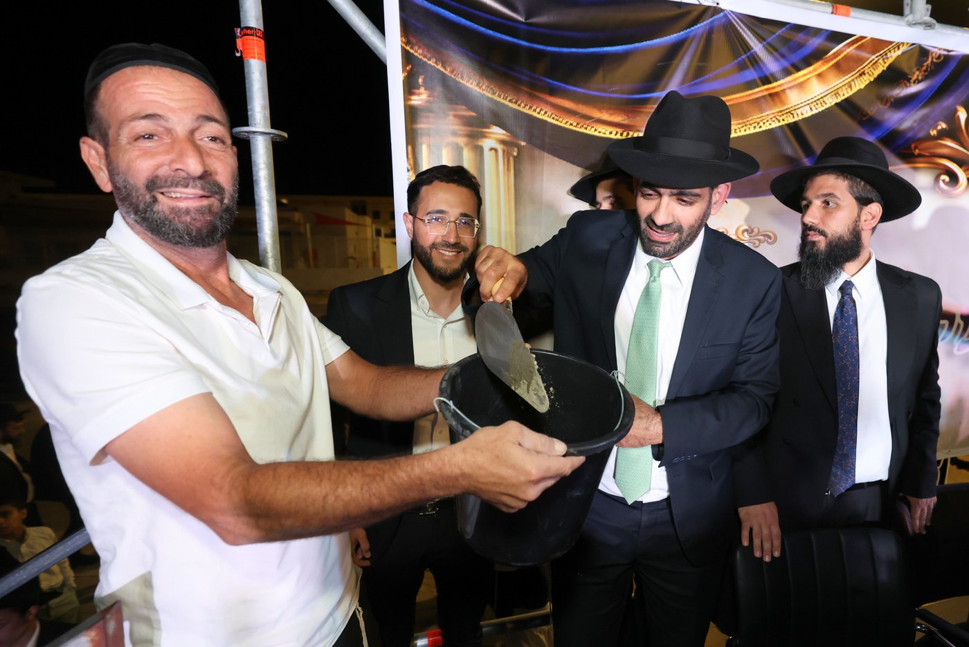 הנחת אבן הפינה בנתיבות | צילום: יעקב כהן