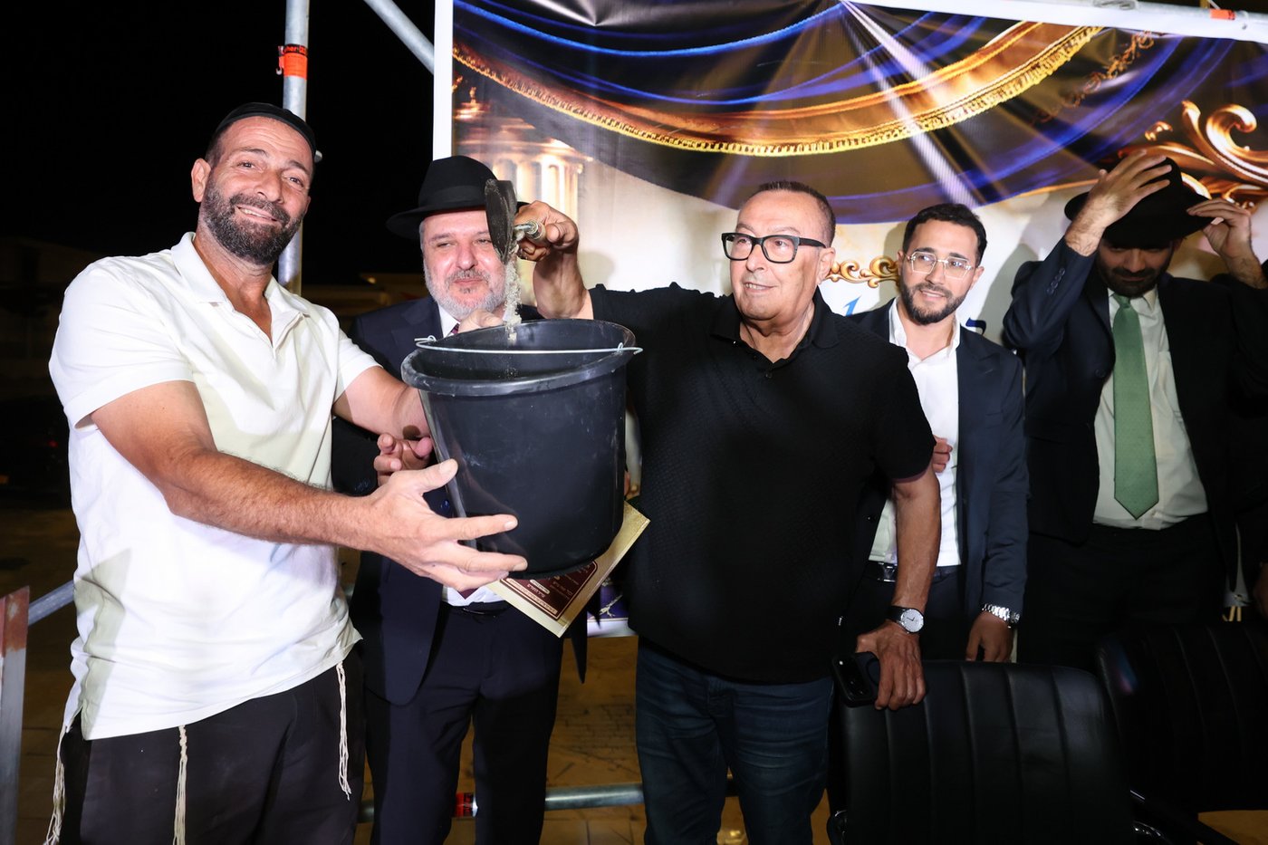 הנחת אבן הפינה בנתיבות | צילום: יעקב כהן