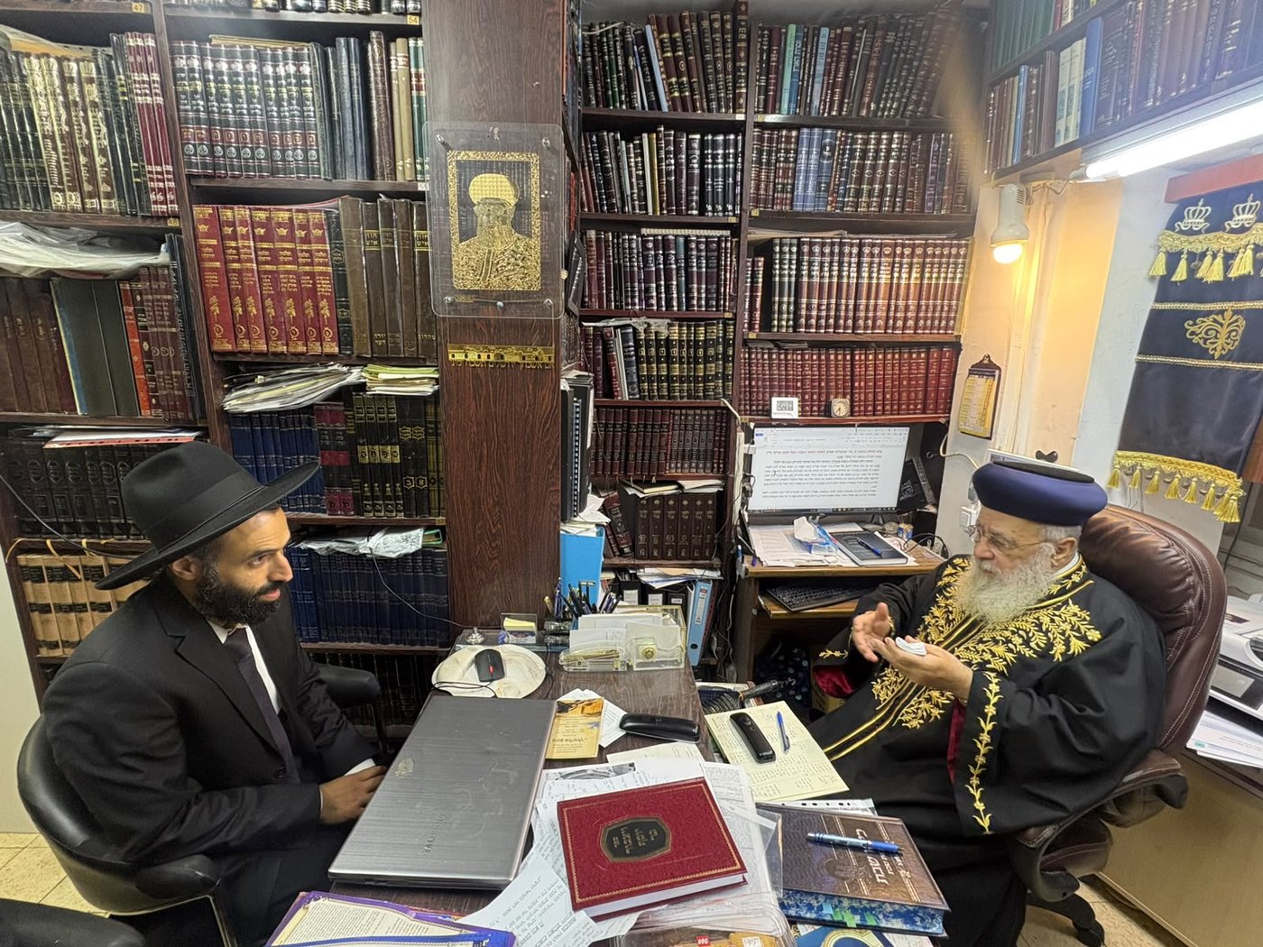 מועמד "צבע שחור" פרש מהרשימה לבקשת הראשל"צ