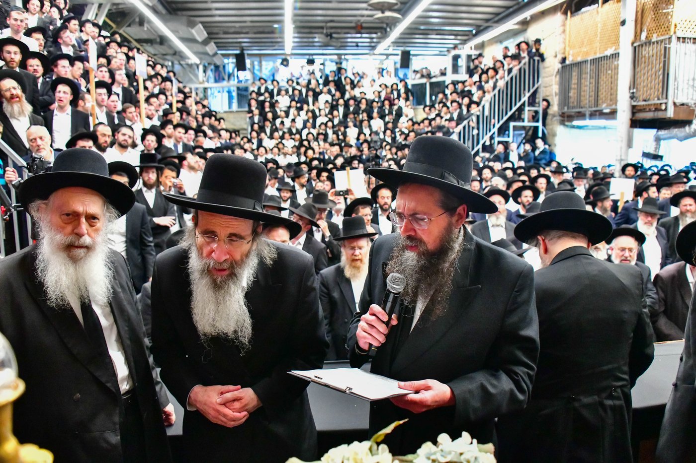 מעמד הסיומים השנתי בישיבת מיר | צילום: שוקי לרר