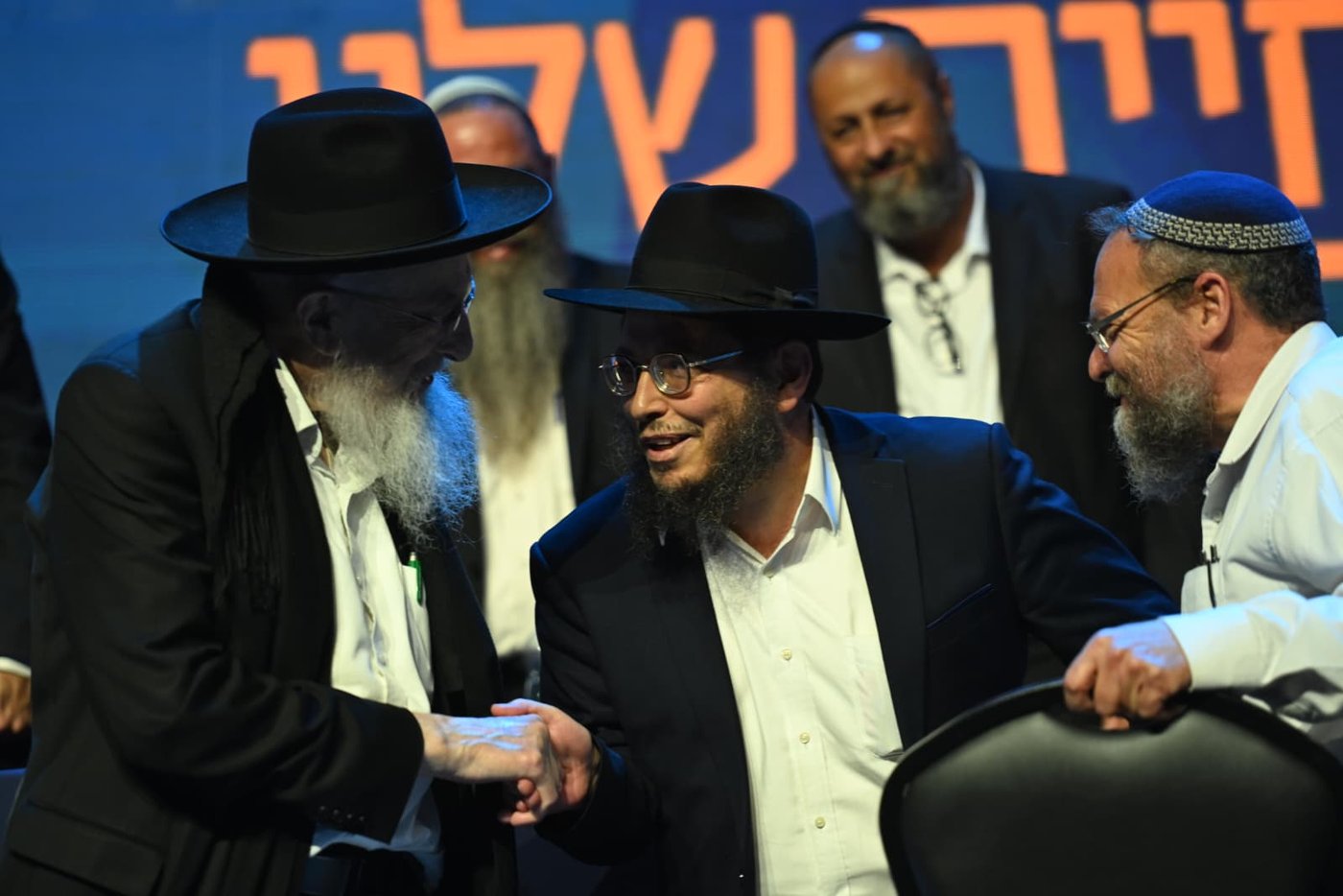 הציבור החרדי מגלה את נעם לישראל: הסקר שמפתיע את כולם