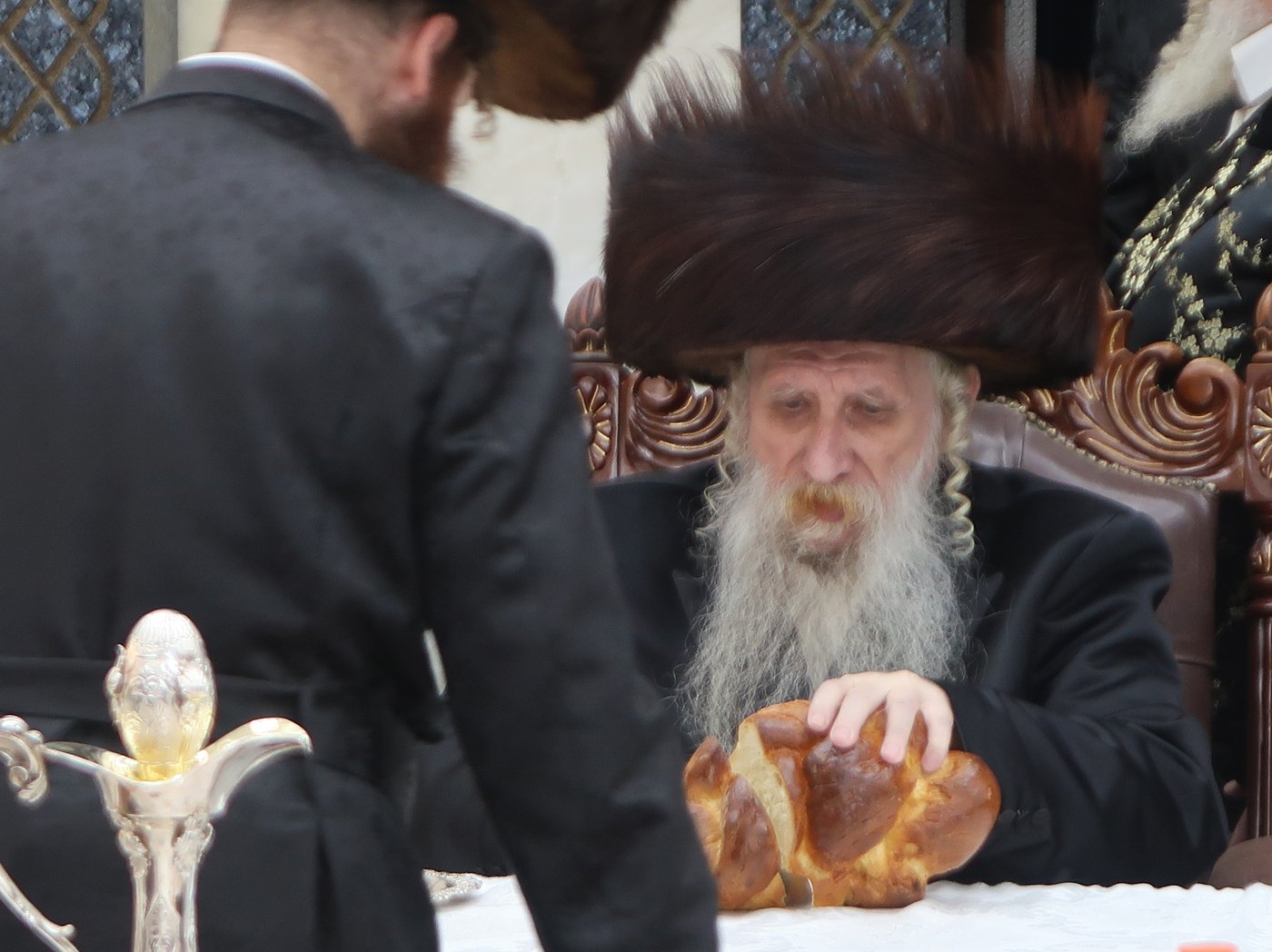 שמחת החתן מאהל בחצרות טשארנאביל - קאסאן הילקרעסט - אנטניא | צילום: שימי פ.
