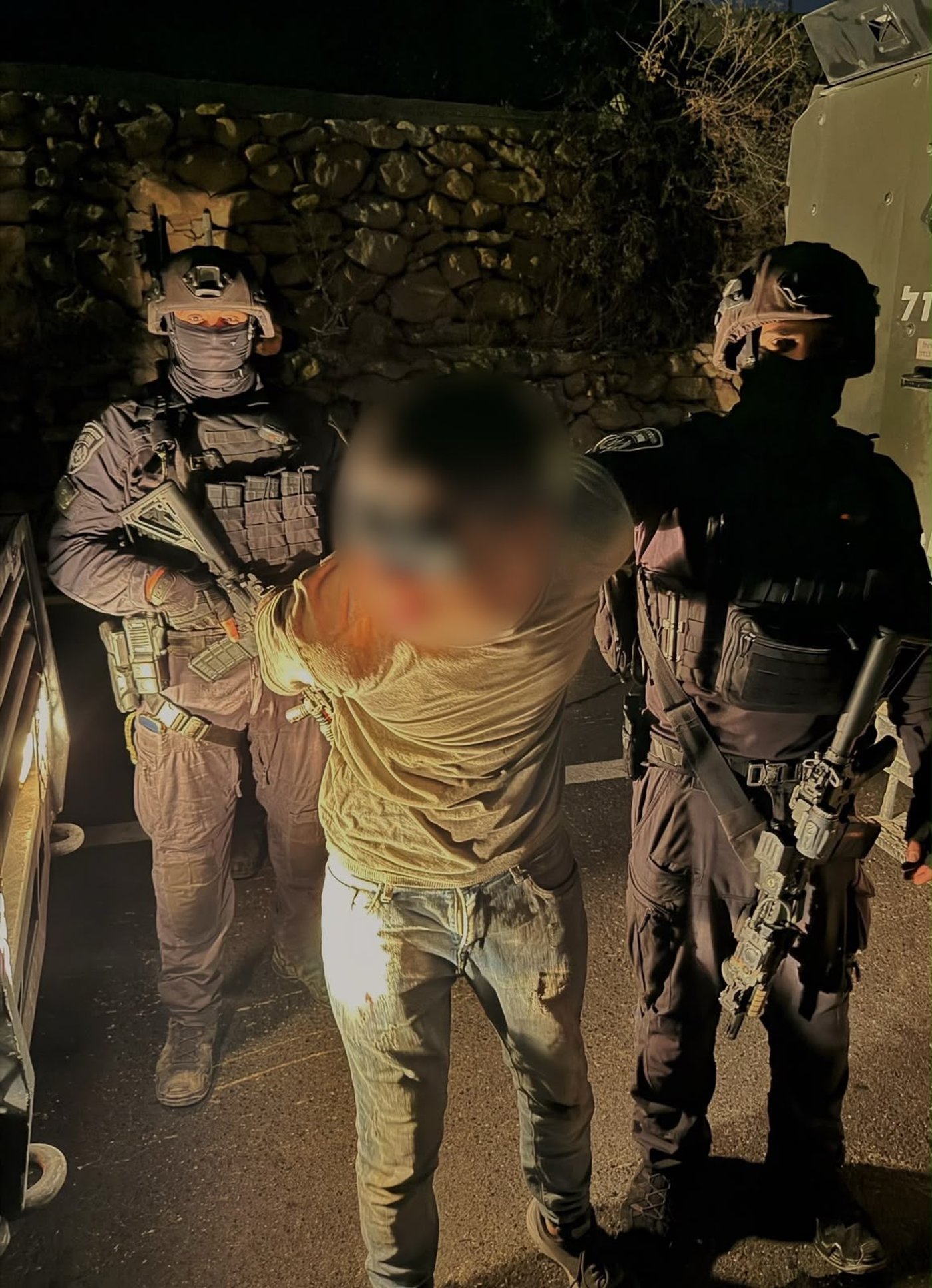 מעצרם של החשודים
