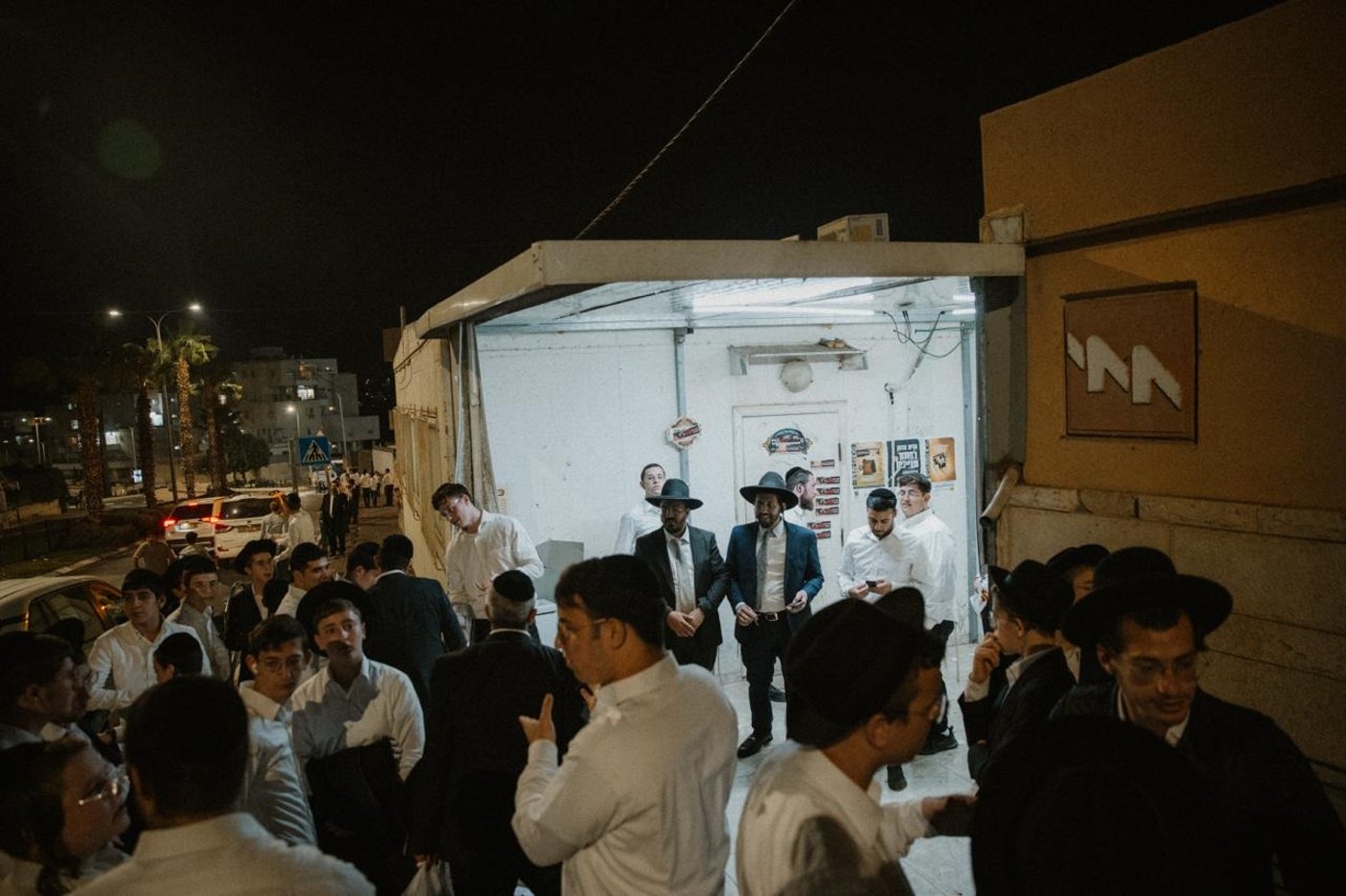 התפרעות במודיעין עילית: שברו חלונות והשליכו גז בכינוס ש״ס