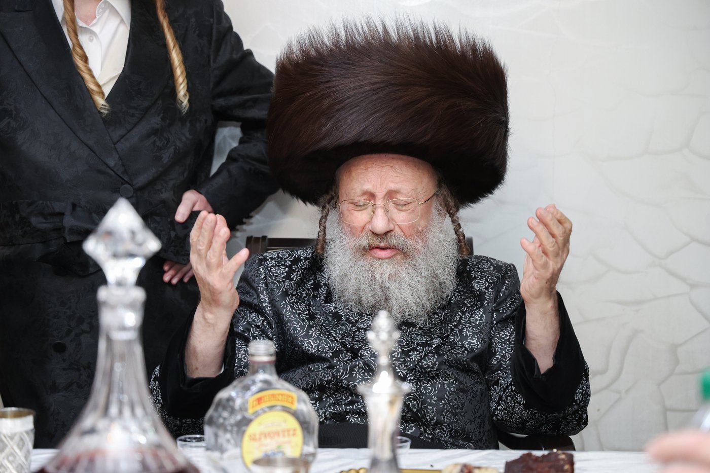 הכנסת ספר התורה בנדבורנה באניא