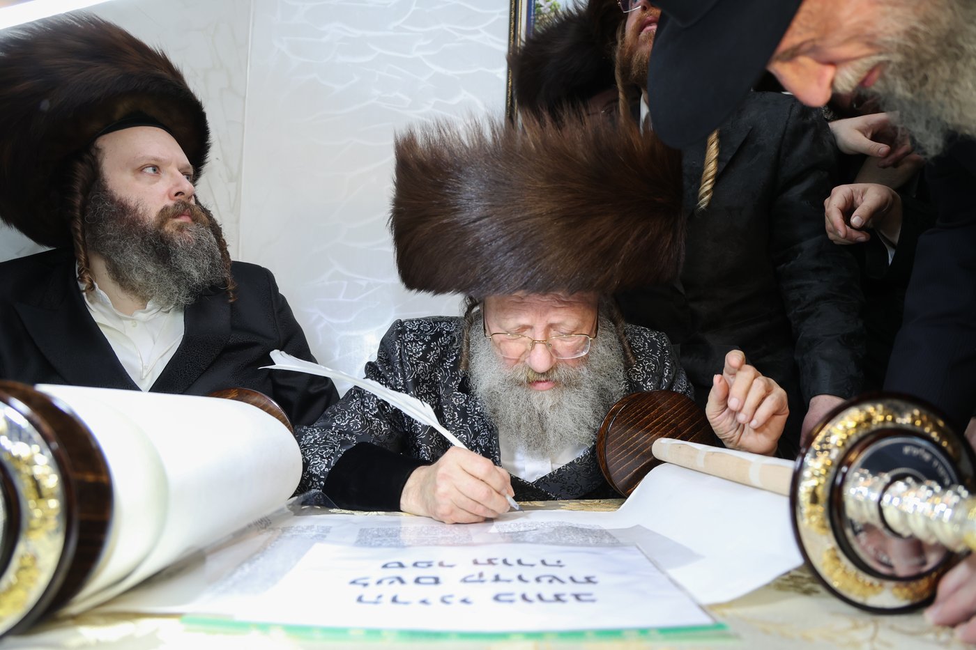 הכנסת ספר התורה בנדבורנה באניא