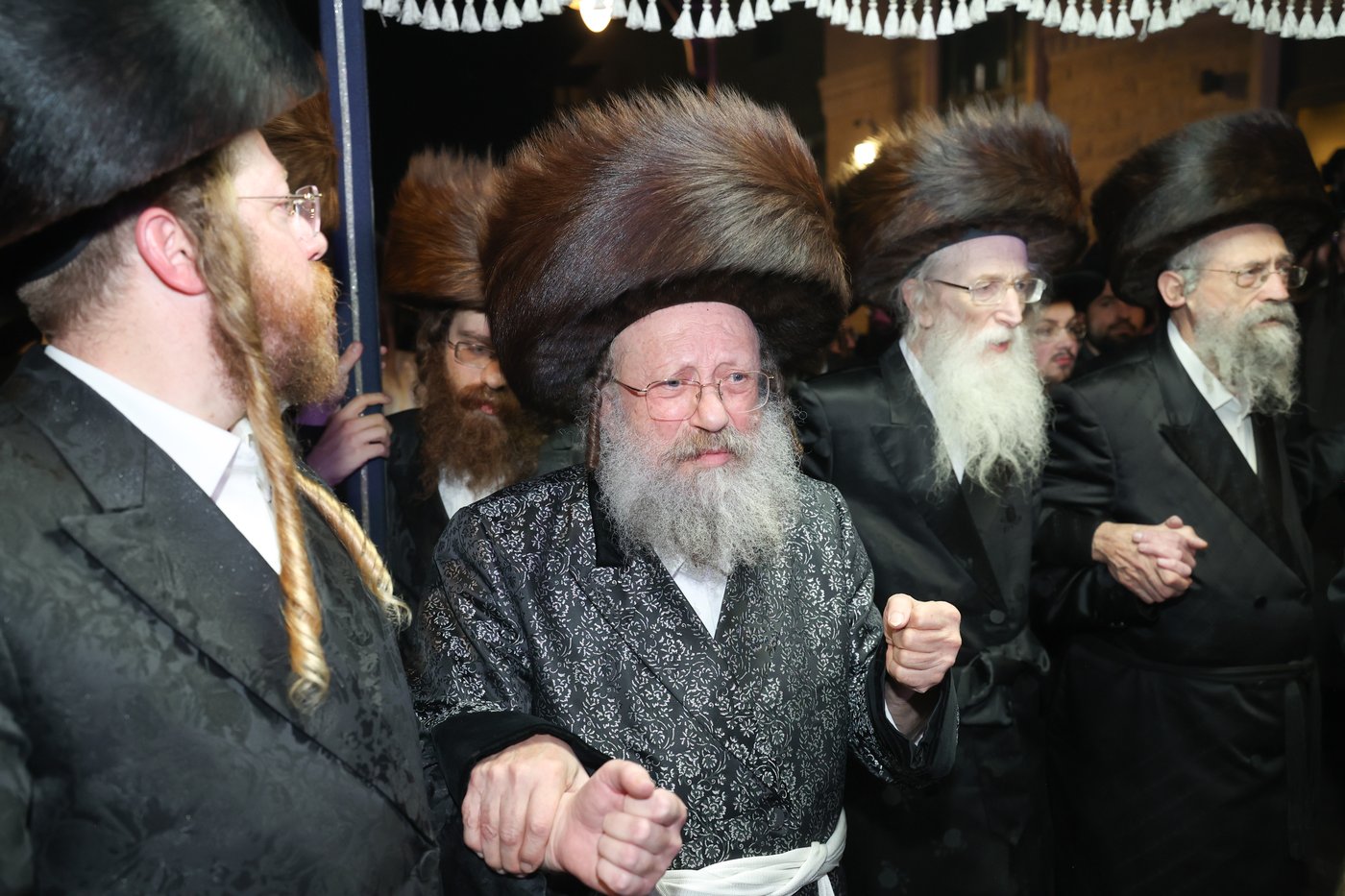 הכנסת ספר התורה בנדבורנה באניא