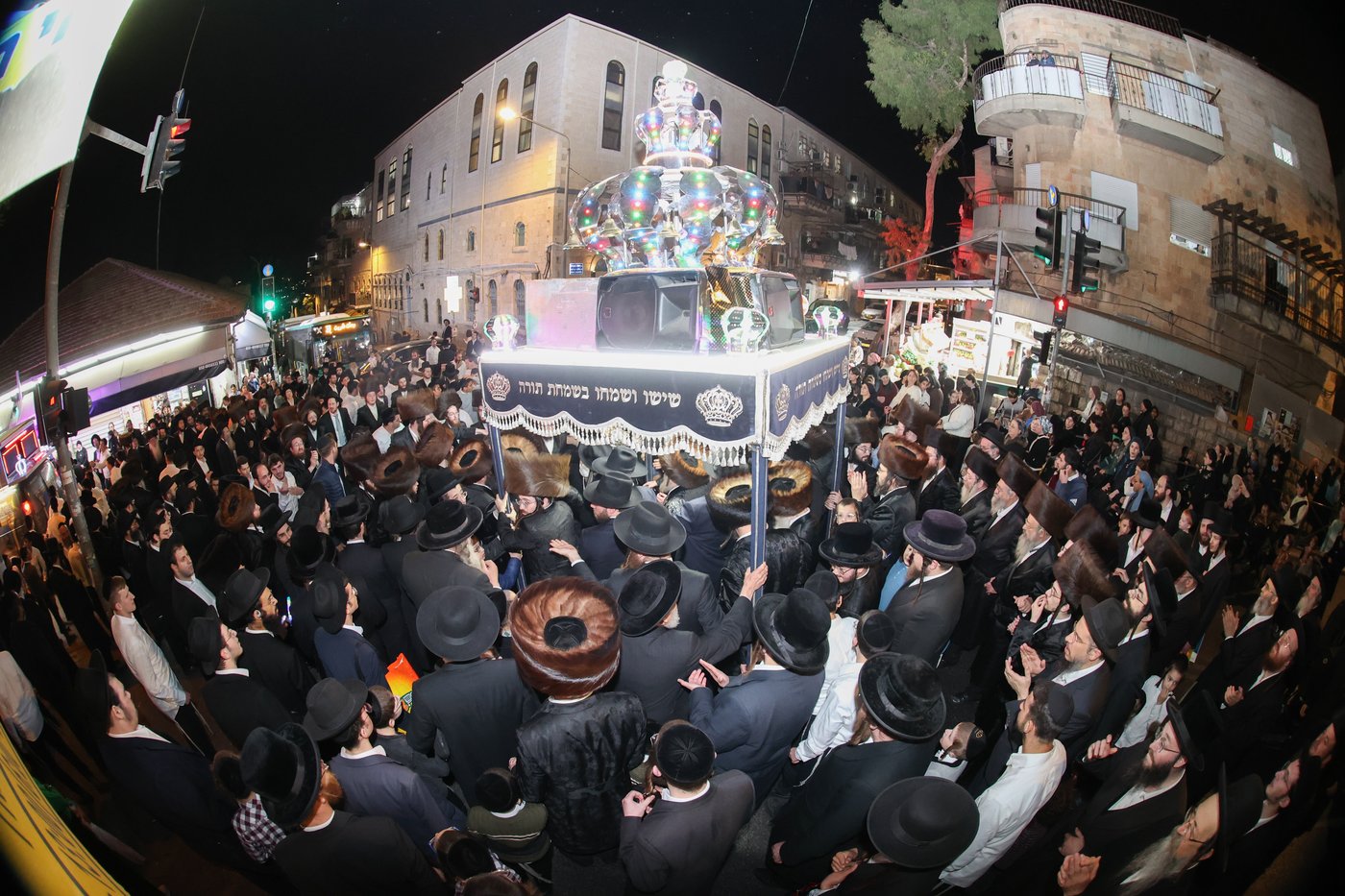 הכנסת ספר התורה בנדבורנה באניא