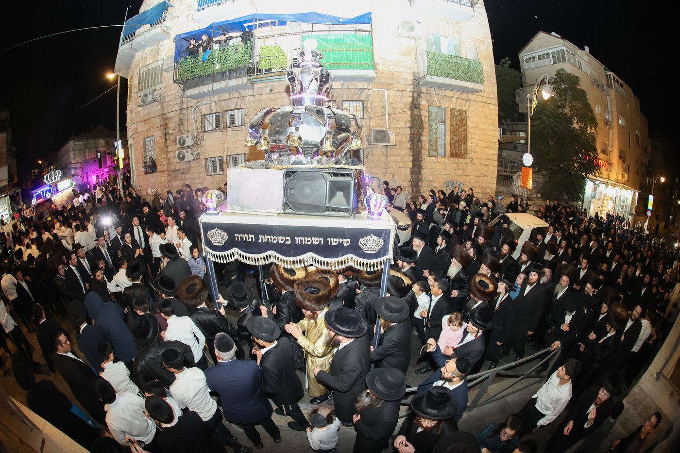 הכנסת ספר התורה בנדבורנה באניא