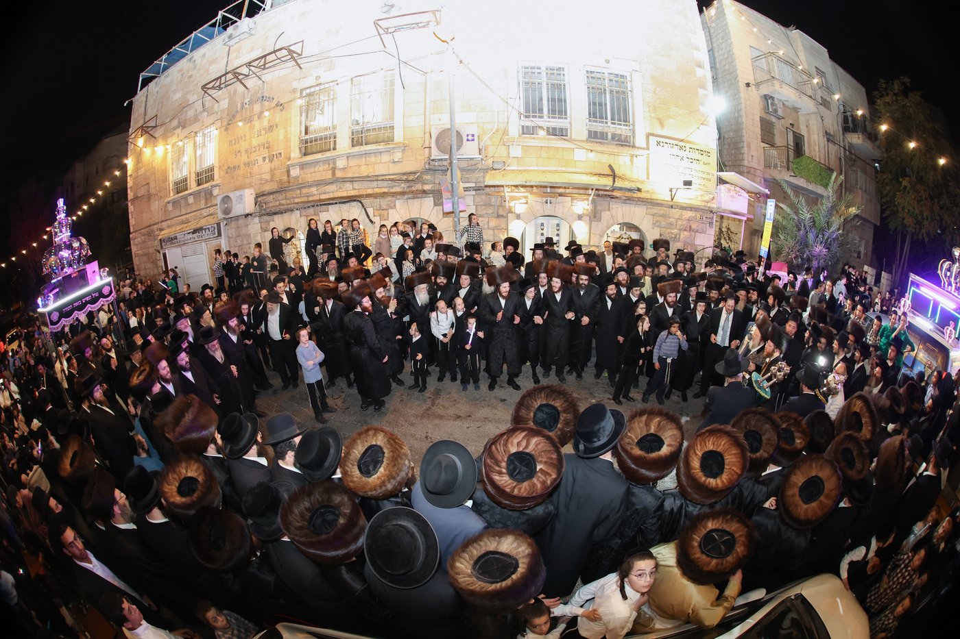 הכנסת ספר התורה בנדבורנה באניא