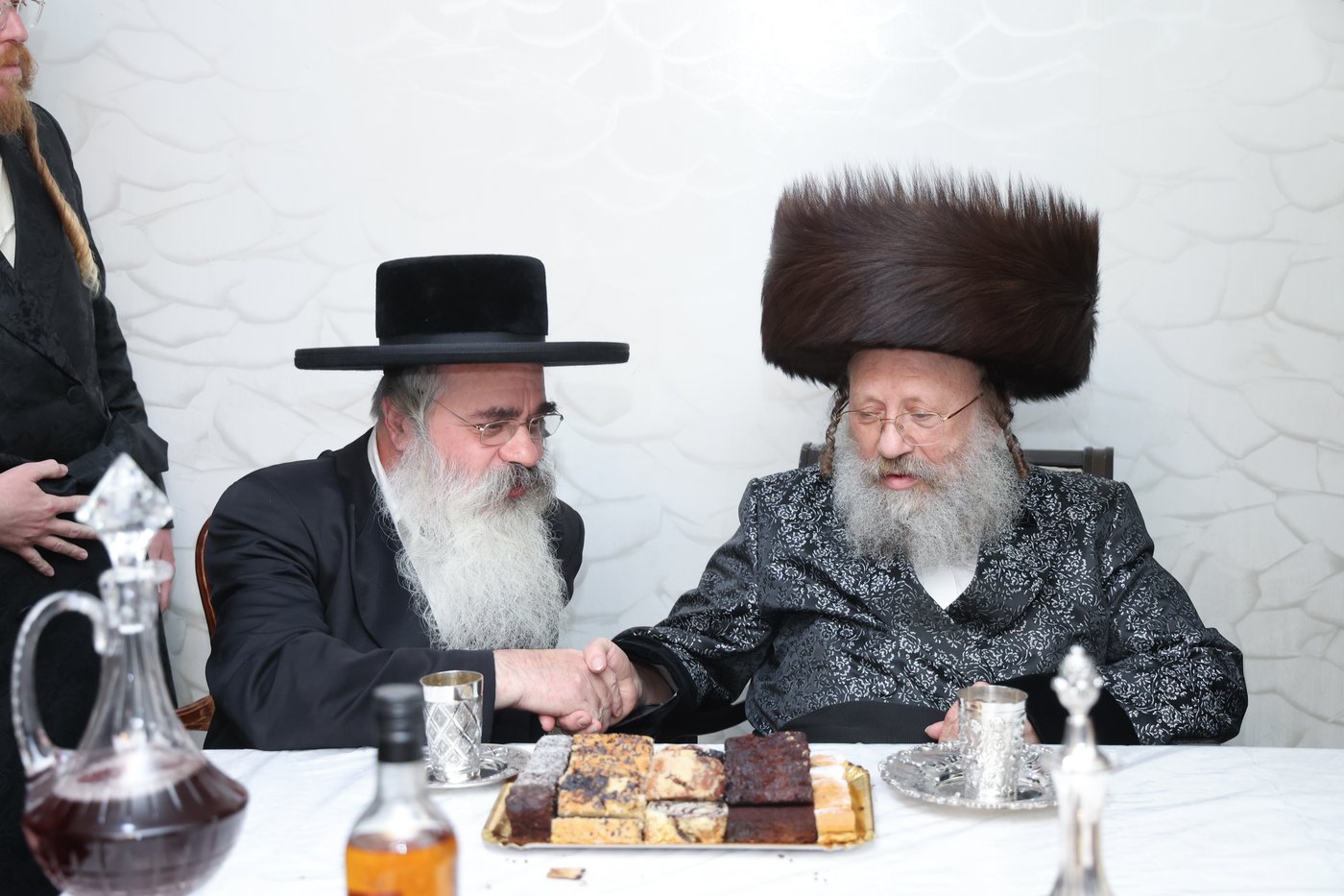 הכנסת ספר התורה בנדבורנה באניא