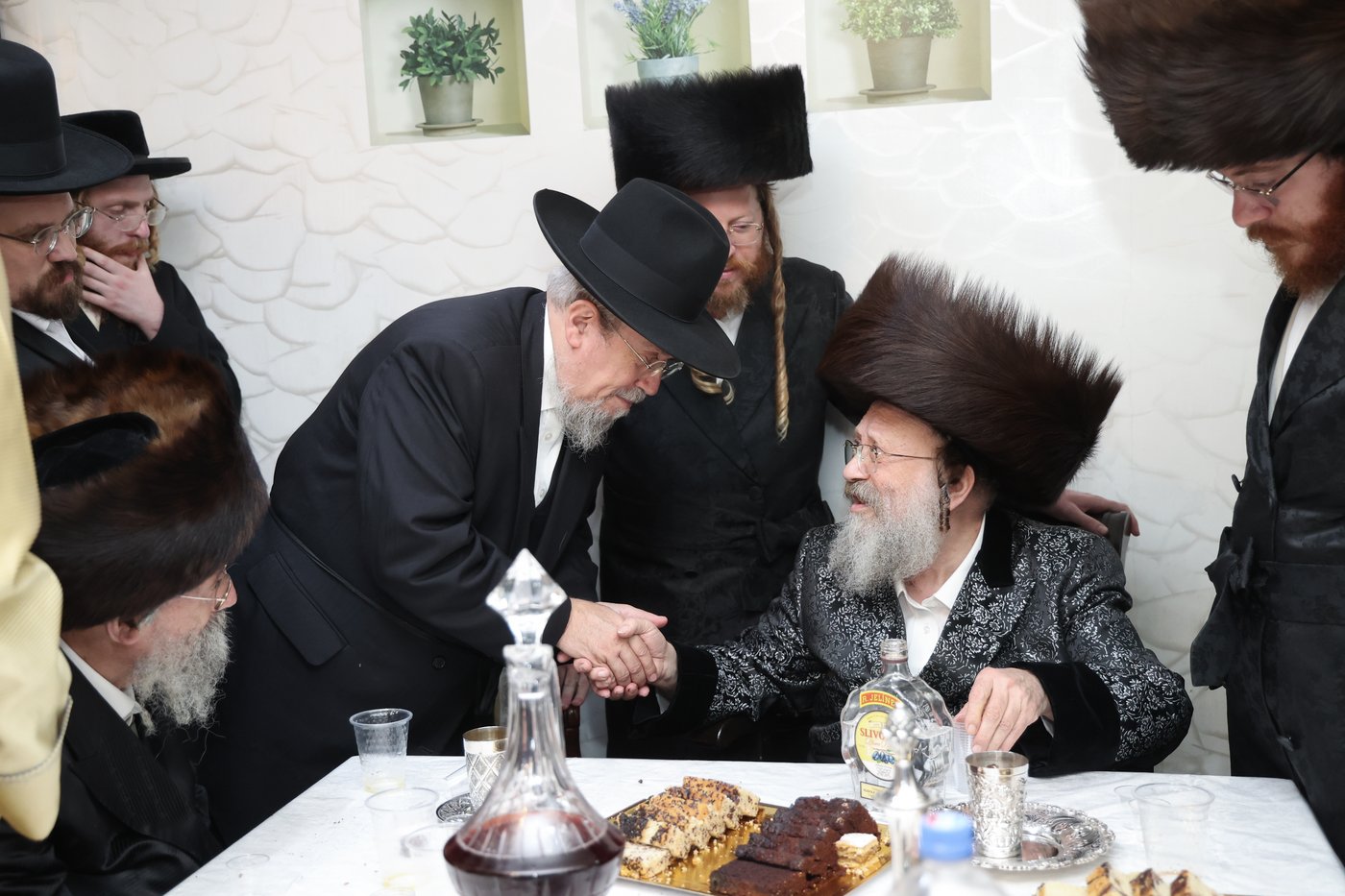 הכנסת ספר התורה בנדבורנה באניא