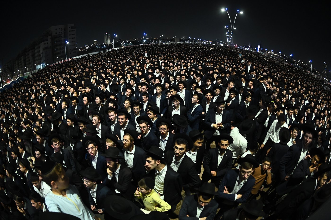 עצרת הרבבות של דגל התורה בבני ברק | צילום: שוקי לרר