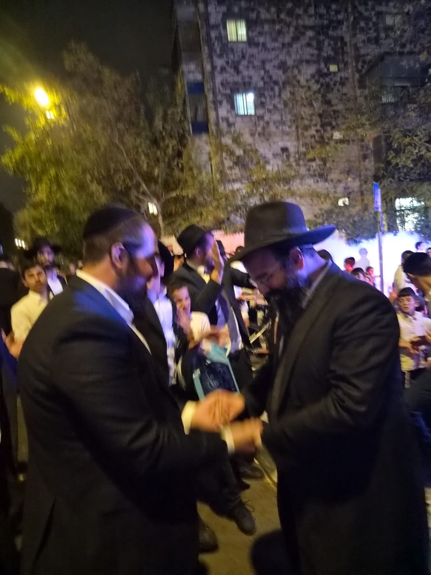 קבלת פנים לבחור ששוחרר מהכלא הצבאי בבית וגן | צילום: באדיבות המצלם
