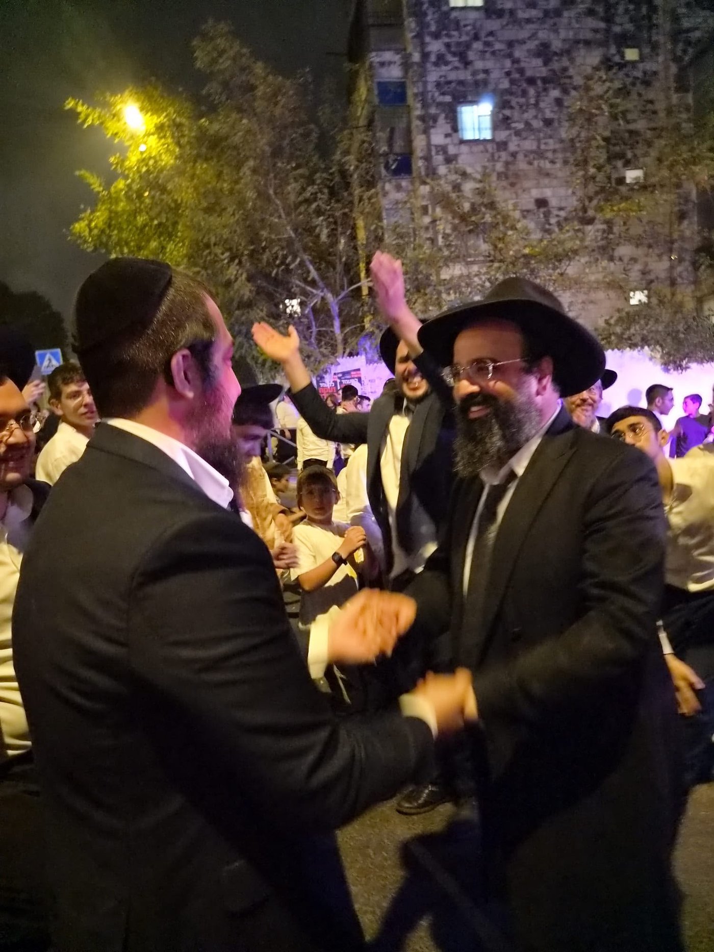 קבלת פנים לבחור ששוחרר מהכלא הצבאי בבית וגן | צילום: באדיבות המצלם