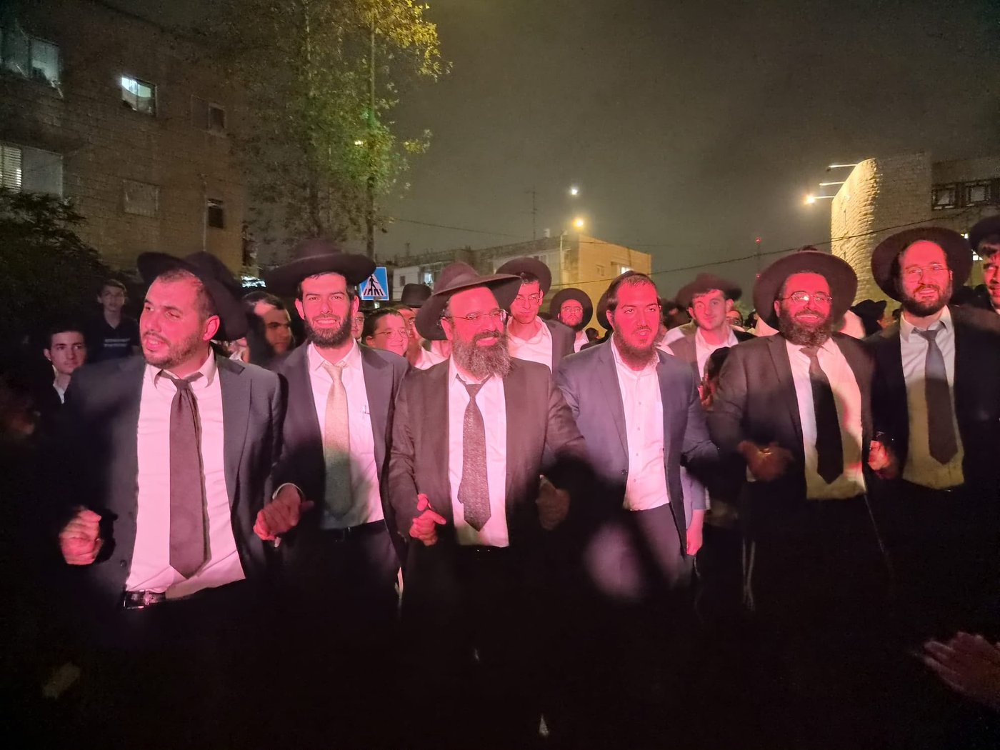 קבלת פנים לבחור ששוחרר מהכלא הצבאי בבית וגן | צילום: באדיבות המצלם