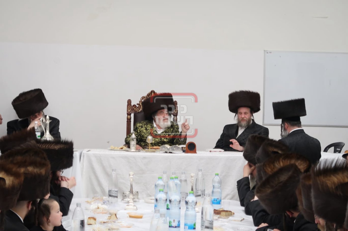 שמחת הפארשפיל לרגל נישואי נכדת האדמו"ר מויז'ניץ 