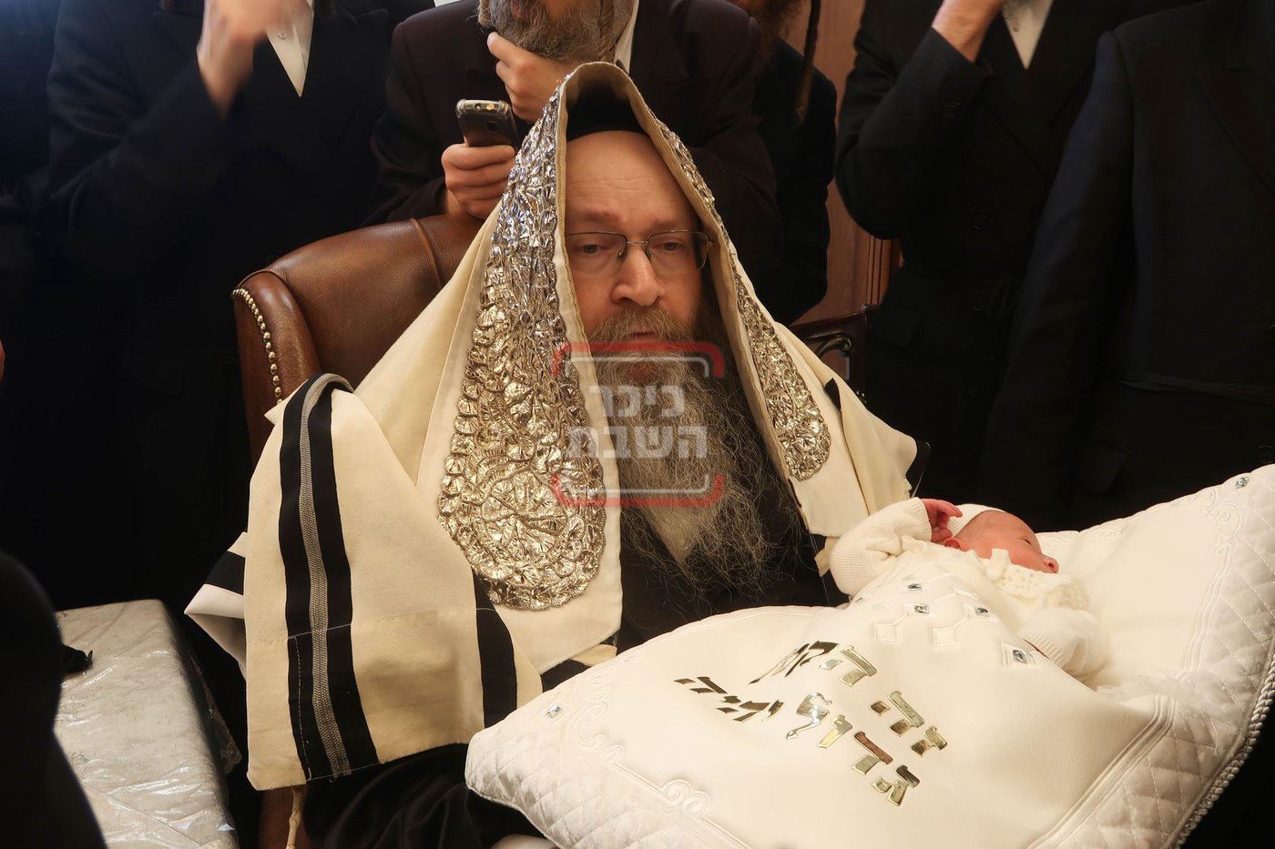 הסבא הרה"ג ר' פנחס ווייס בסנדקאות