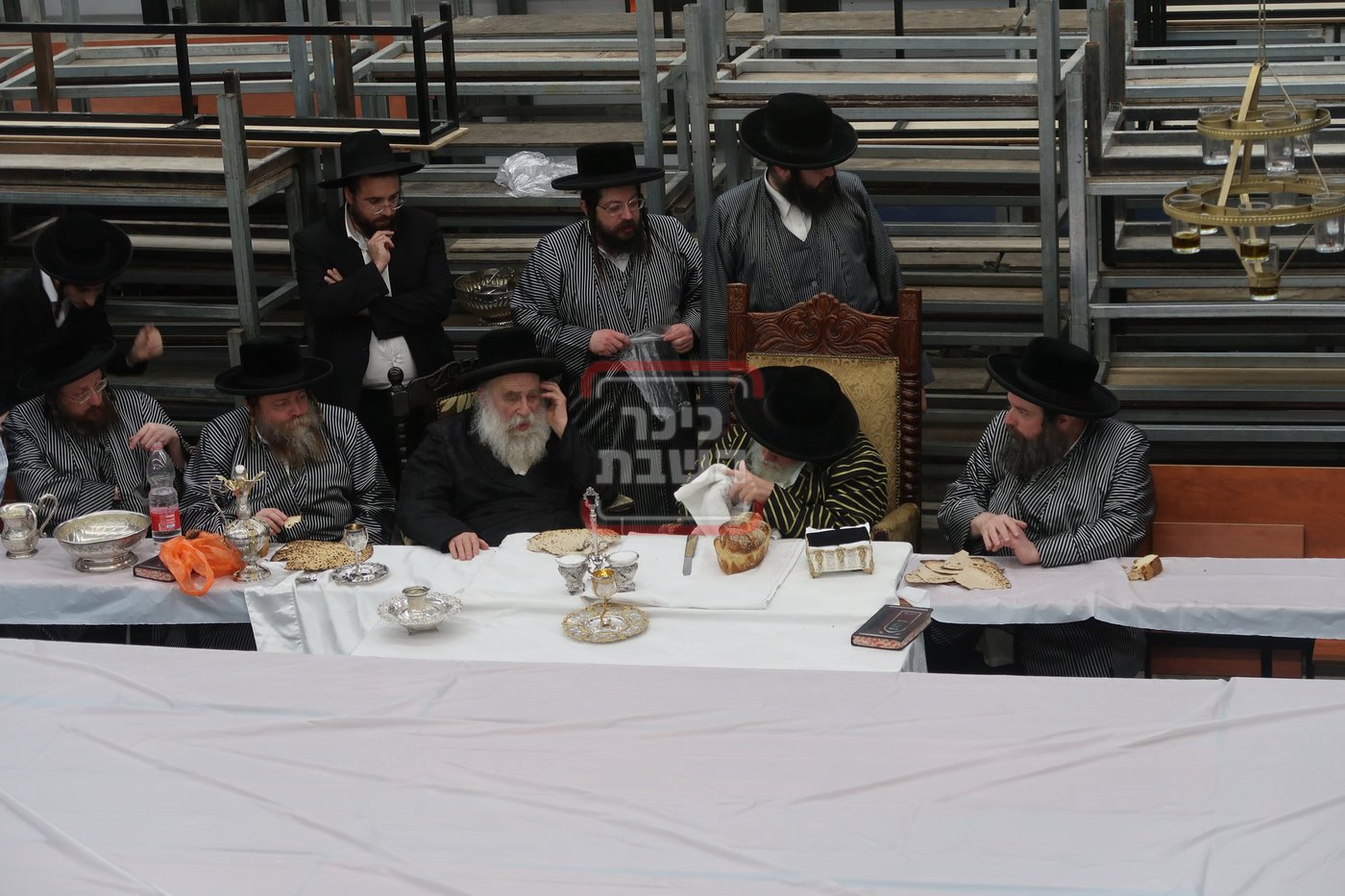 האדמו"ר מתולדות אברהם יצחק בטיש פסח שני