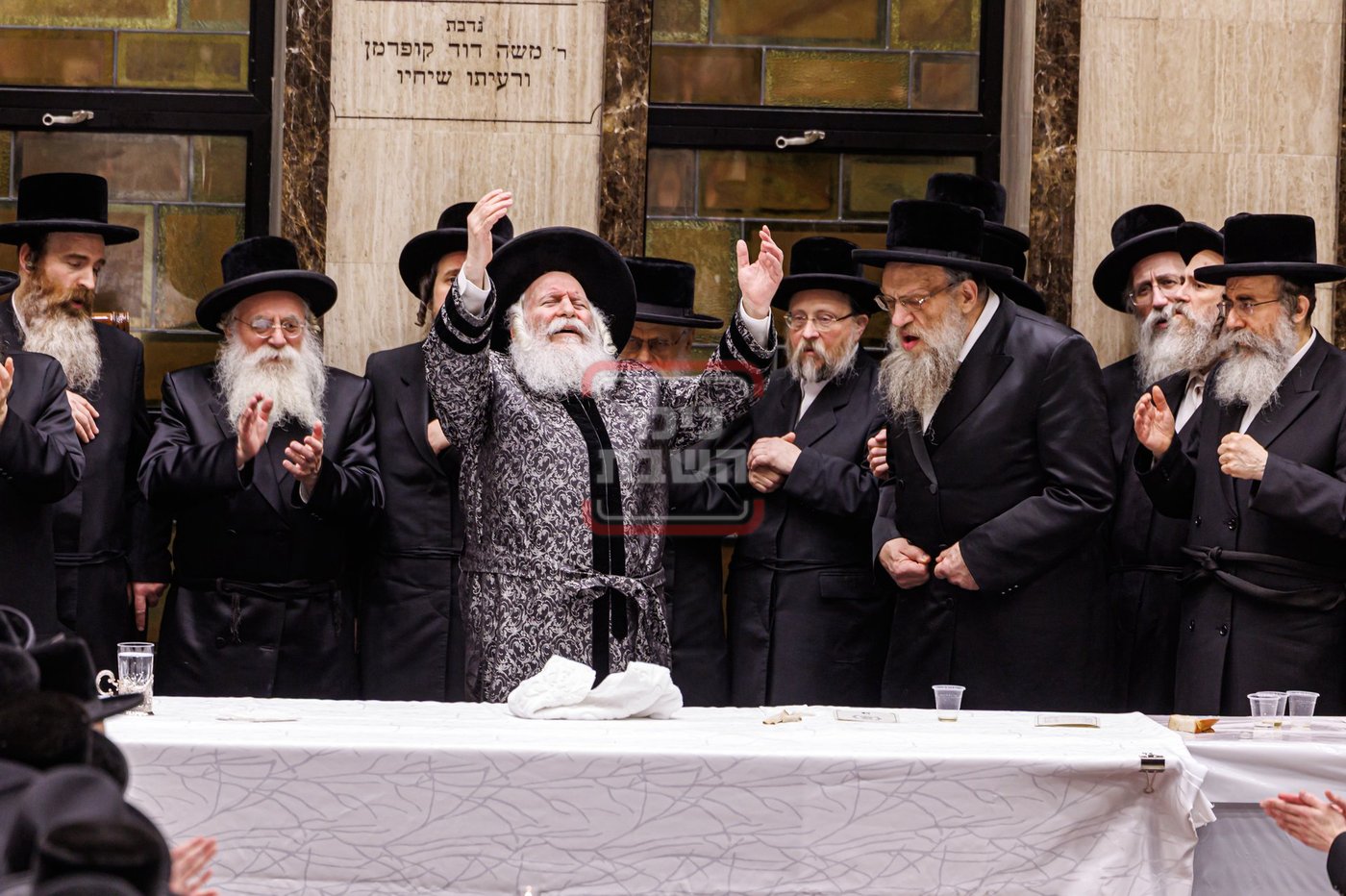 ל"ג בעומר בחצה"ק באבוב