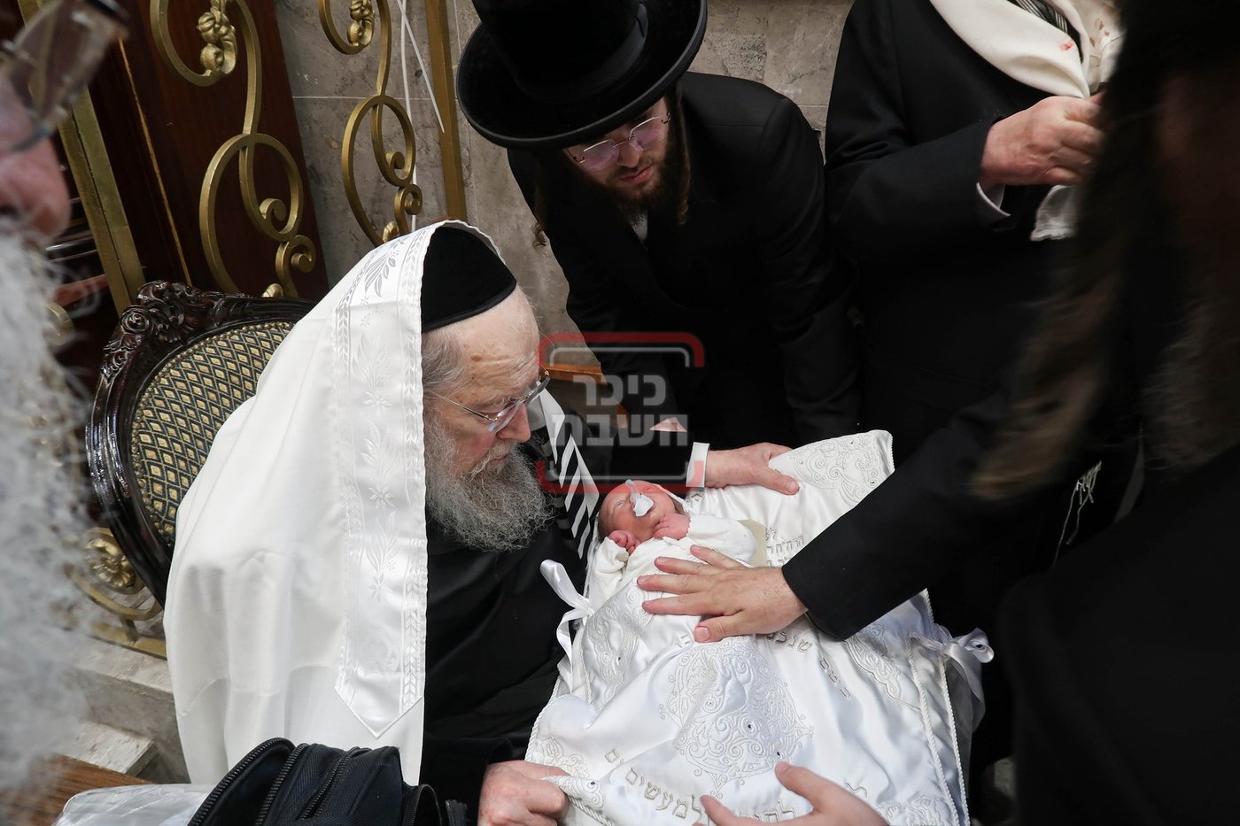 הגה"צ רבי יעקב מאיר שעכטר בברית לנין האדמו"ר מסלונים