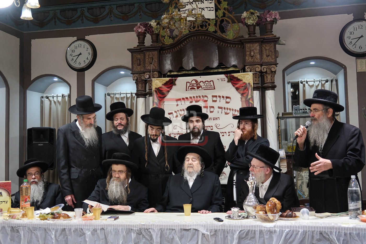 הגה"צ רבי יעקב מאיר שכטר בסיום ששה סדרי משנה