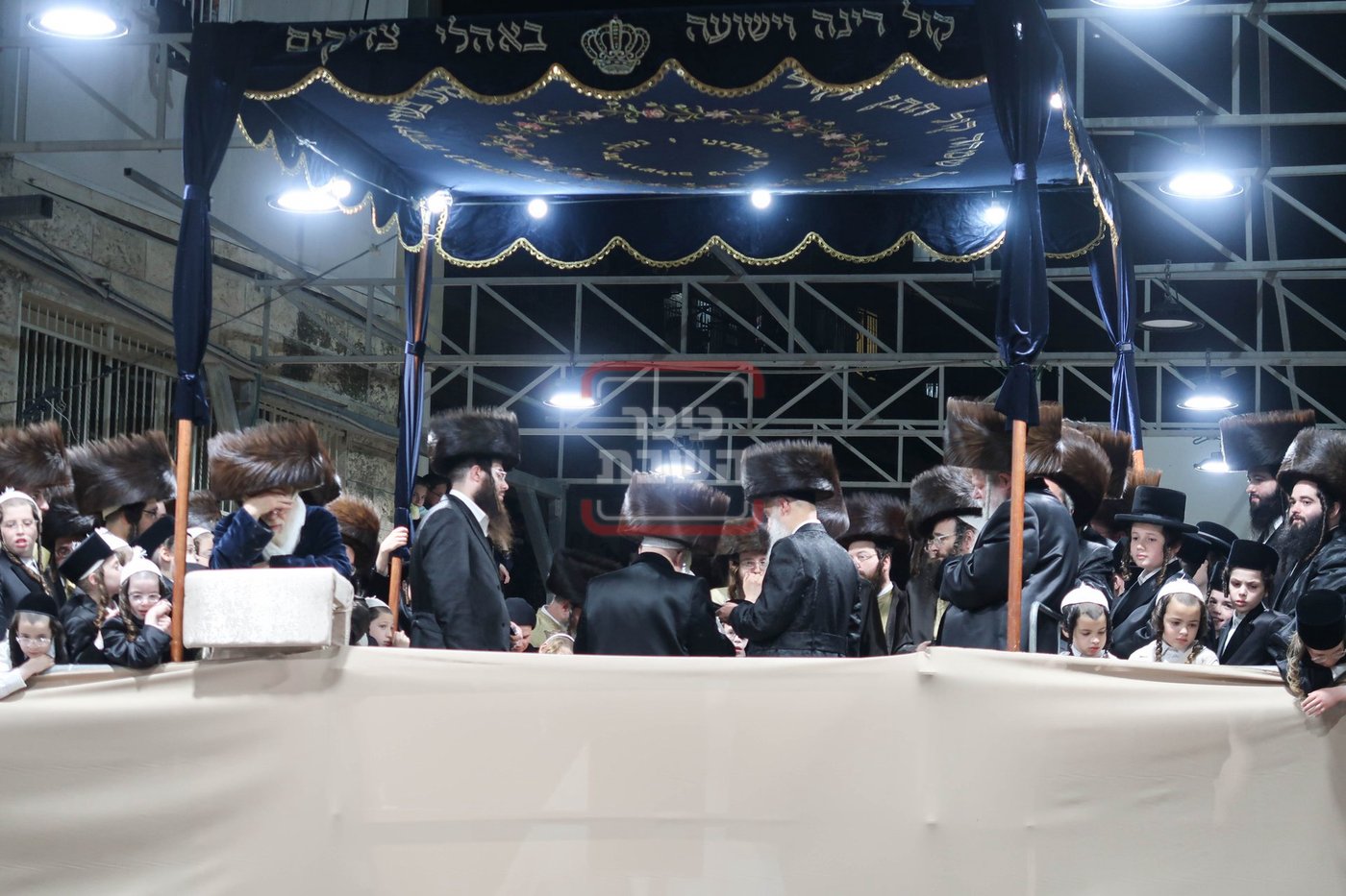 שמחת בית תולדות אהרן - קרעטשניף סיגעט - פרמישלאן