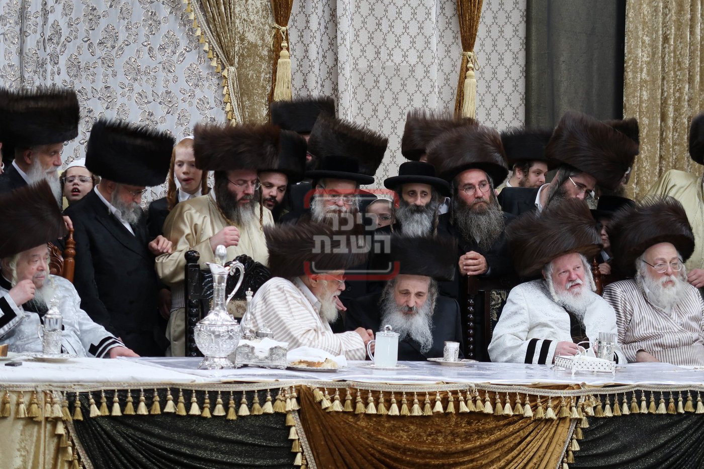 שמחת בית תולדות אהרן - קרעטשניף סיגעט - פרמישלאן