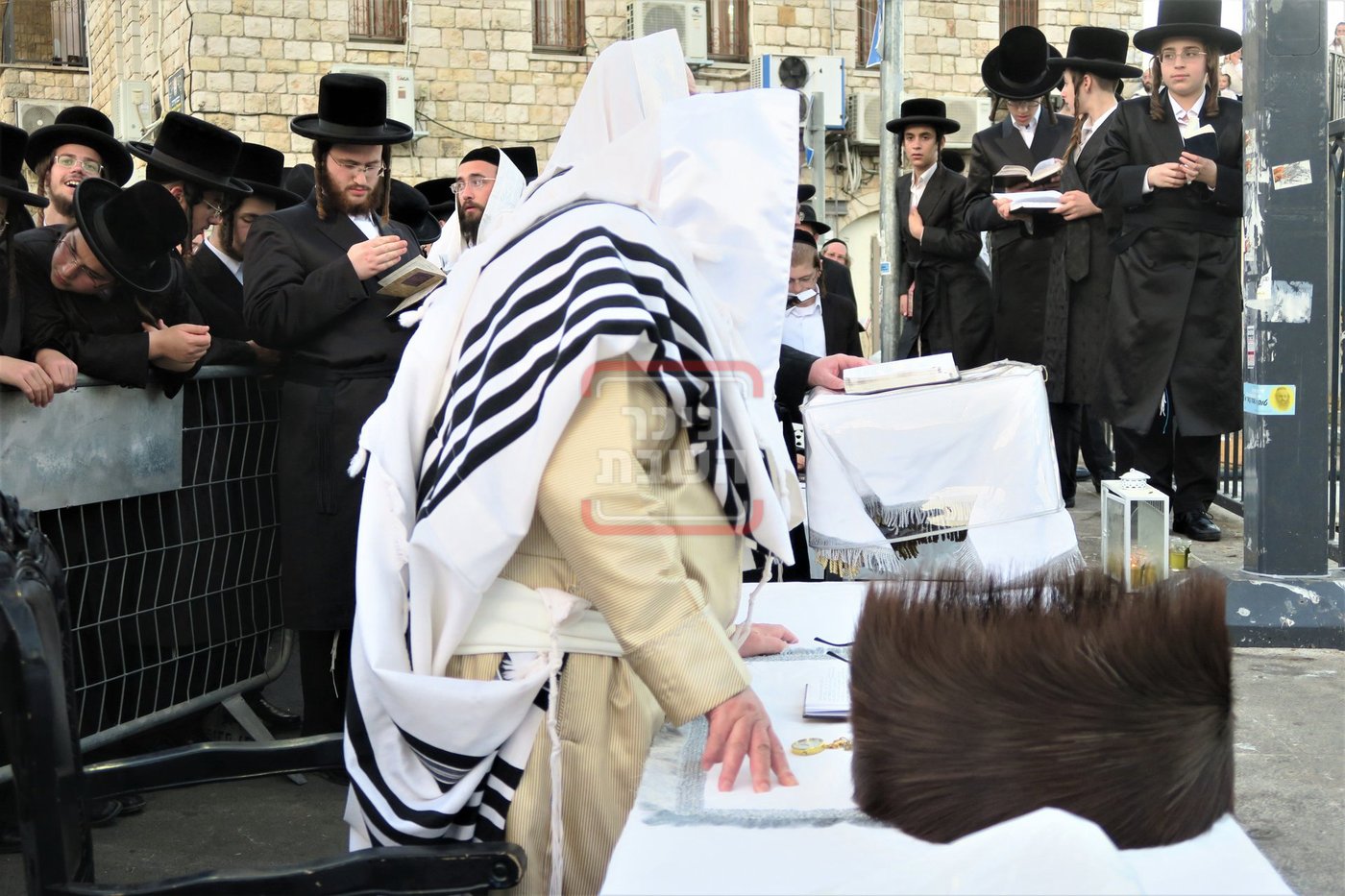 האדמו"ר מלעלוב שבת בהעלותך במירון