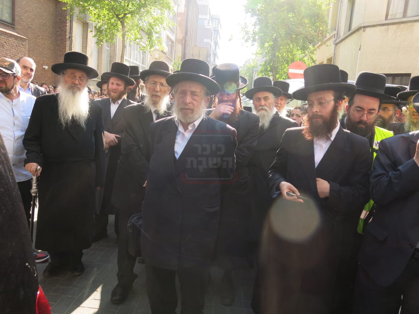הלוויית הילד יהודא אלטר ווייס ז''ל מאנטווערפן