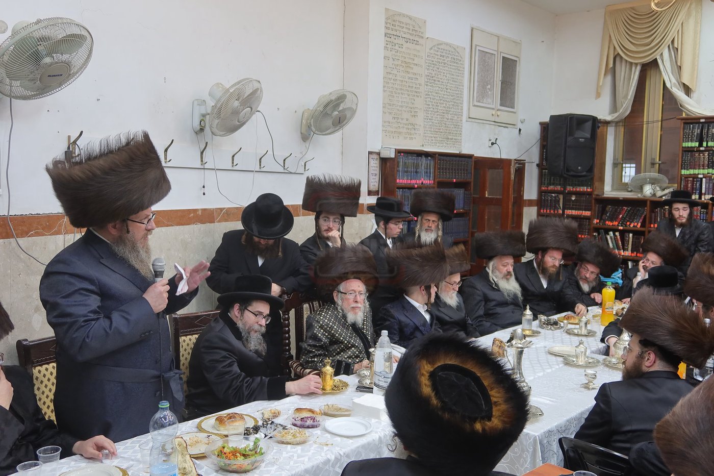 שבע ברכות בחצרות סטראפקוב -קרעטשניף י-ם -הארנסטייפאל -זלאטשוב