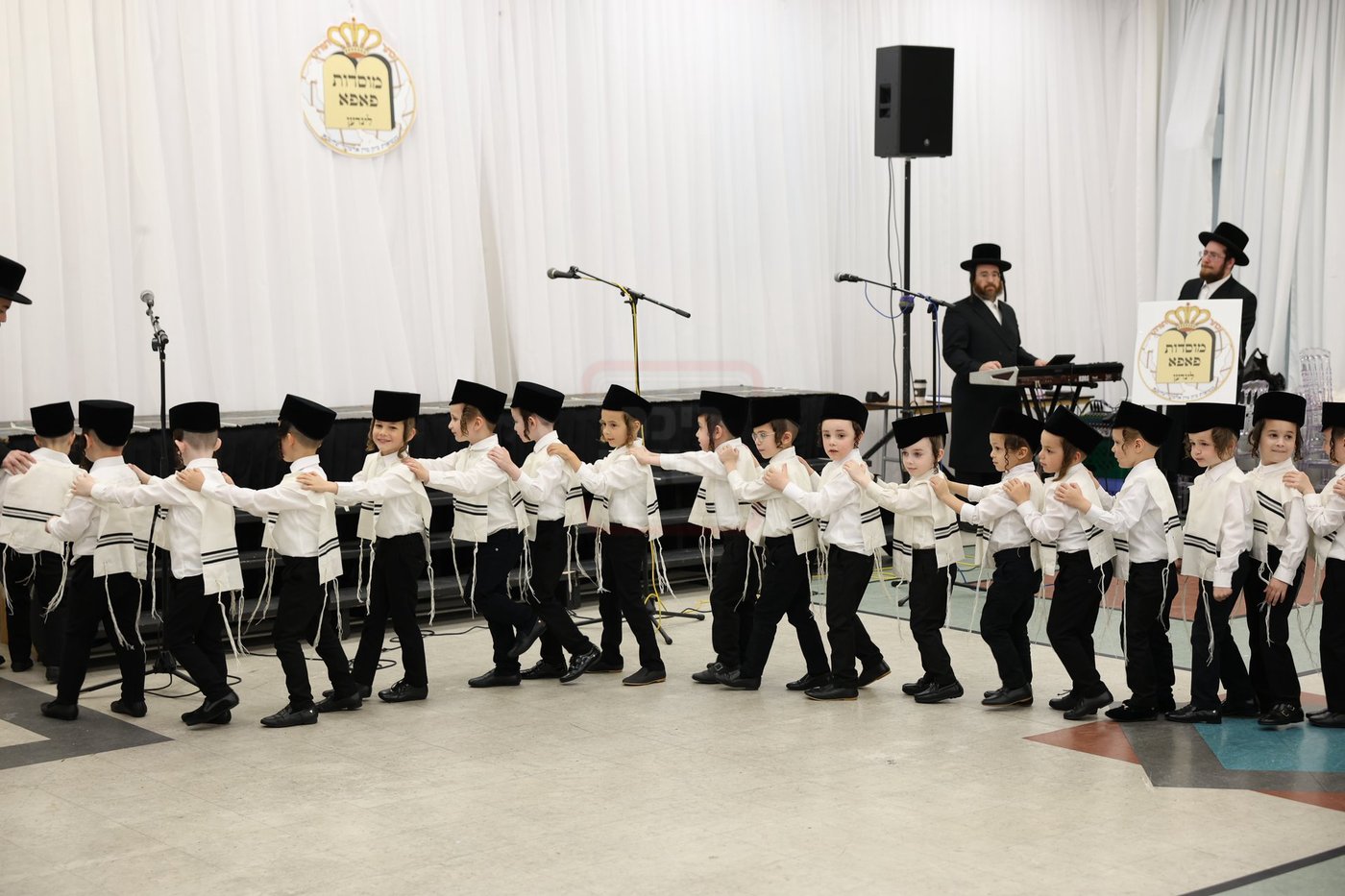 מסיבת חומש בת"ת פאפא בלינדן