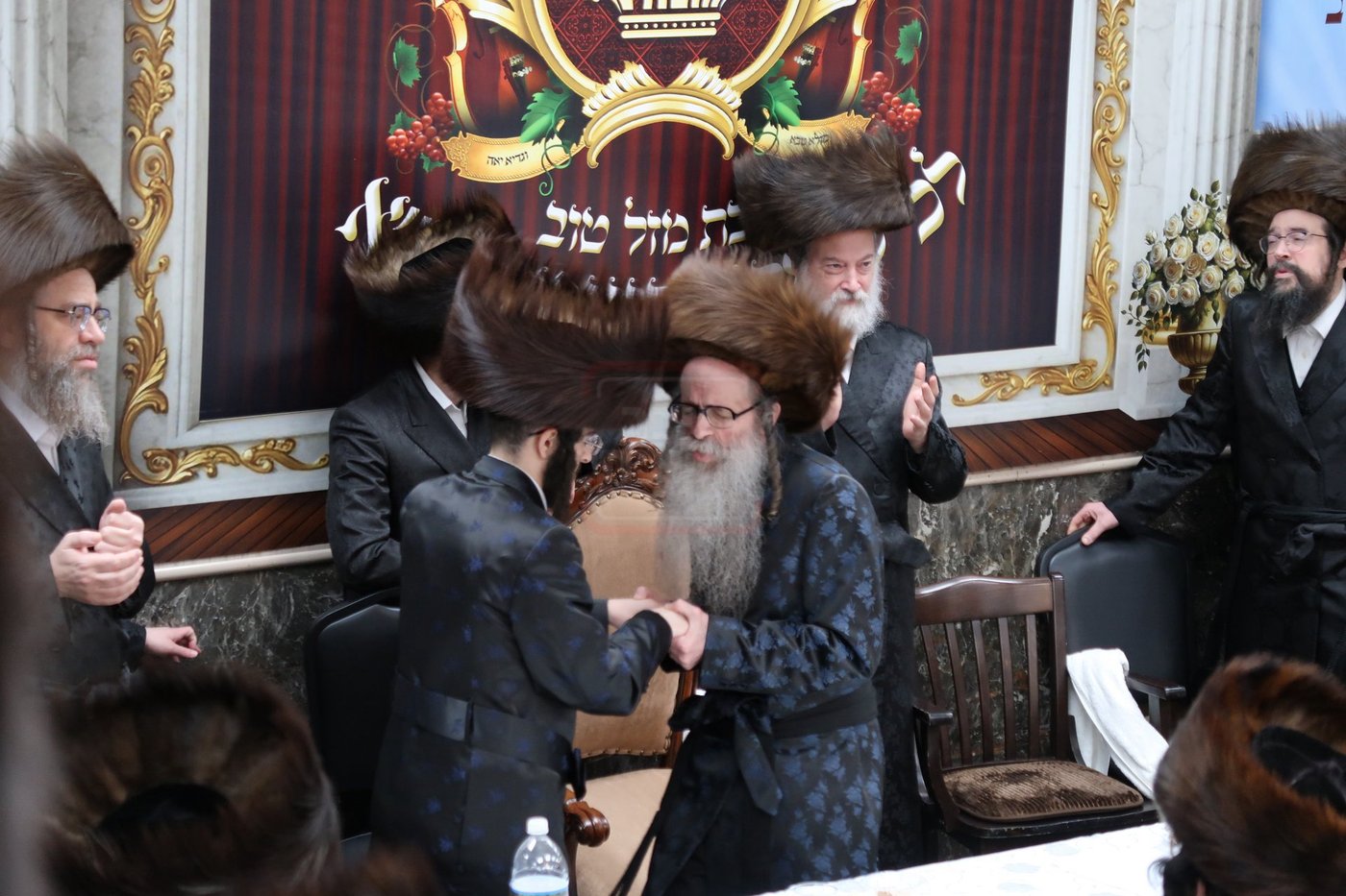 שבע ברכות בצאנז זוועהיל ע"י הנהלת הקהילה