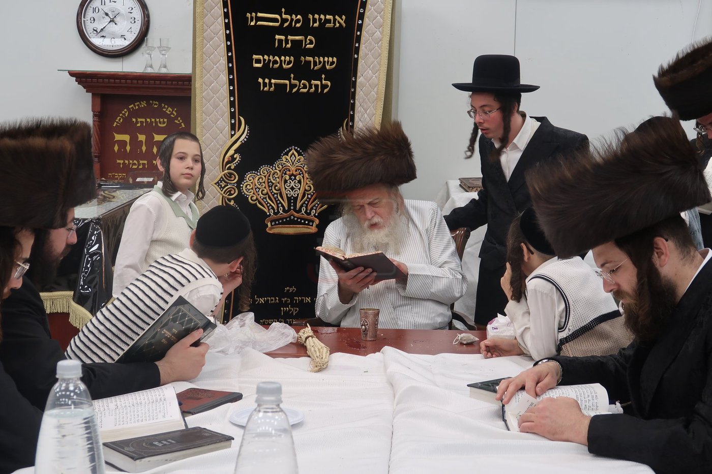 הרבי המשפיע ממבקשי אמונה בשבת בבית שמש