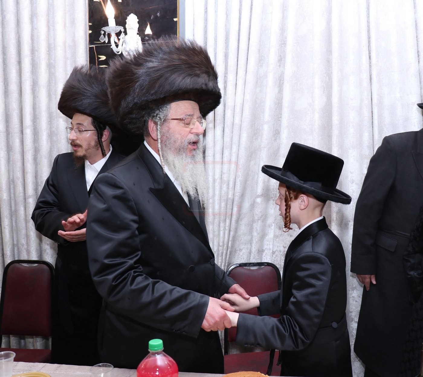 הרה"ג יקותיאל ליברמן בריקוד
