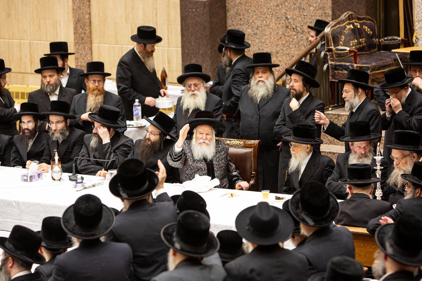 סעודת ראש חודש תמוז, בשילוב הילולא קדישא בבאבוב