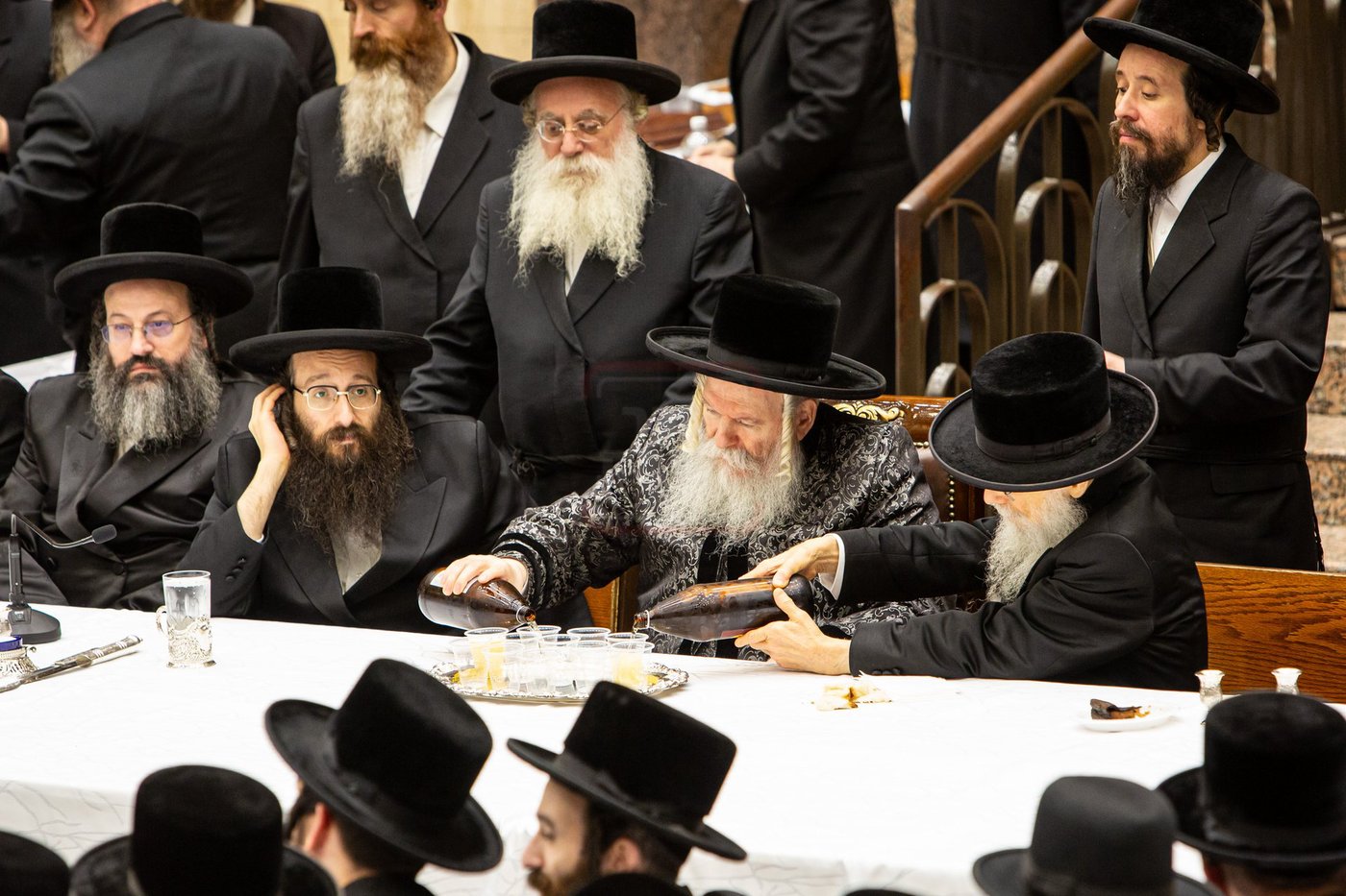 סעודת ראש חודש תמוז, בשילוב הילולא קדישא בבאבוב
