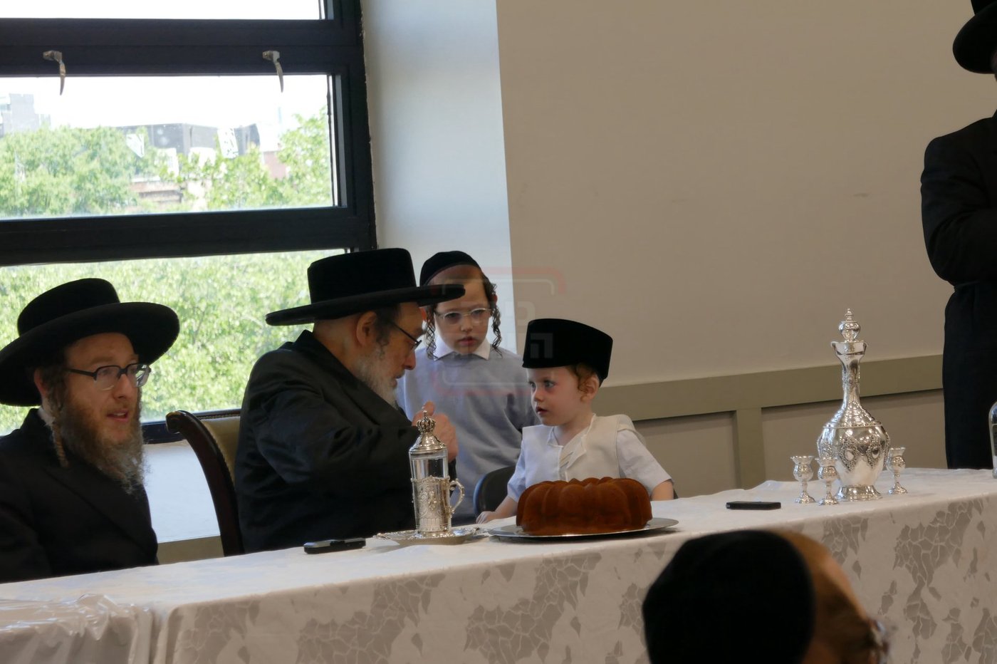 שמחת החלאקה לנין האדמו"ר מפאפא