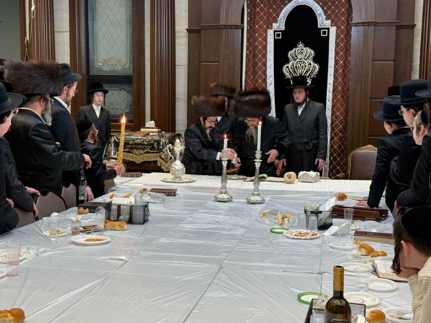 האדמו"ר מסקולען, שב"ק אצל דודו האדמו"ר מסקולען לייקווד