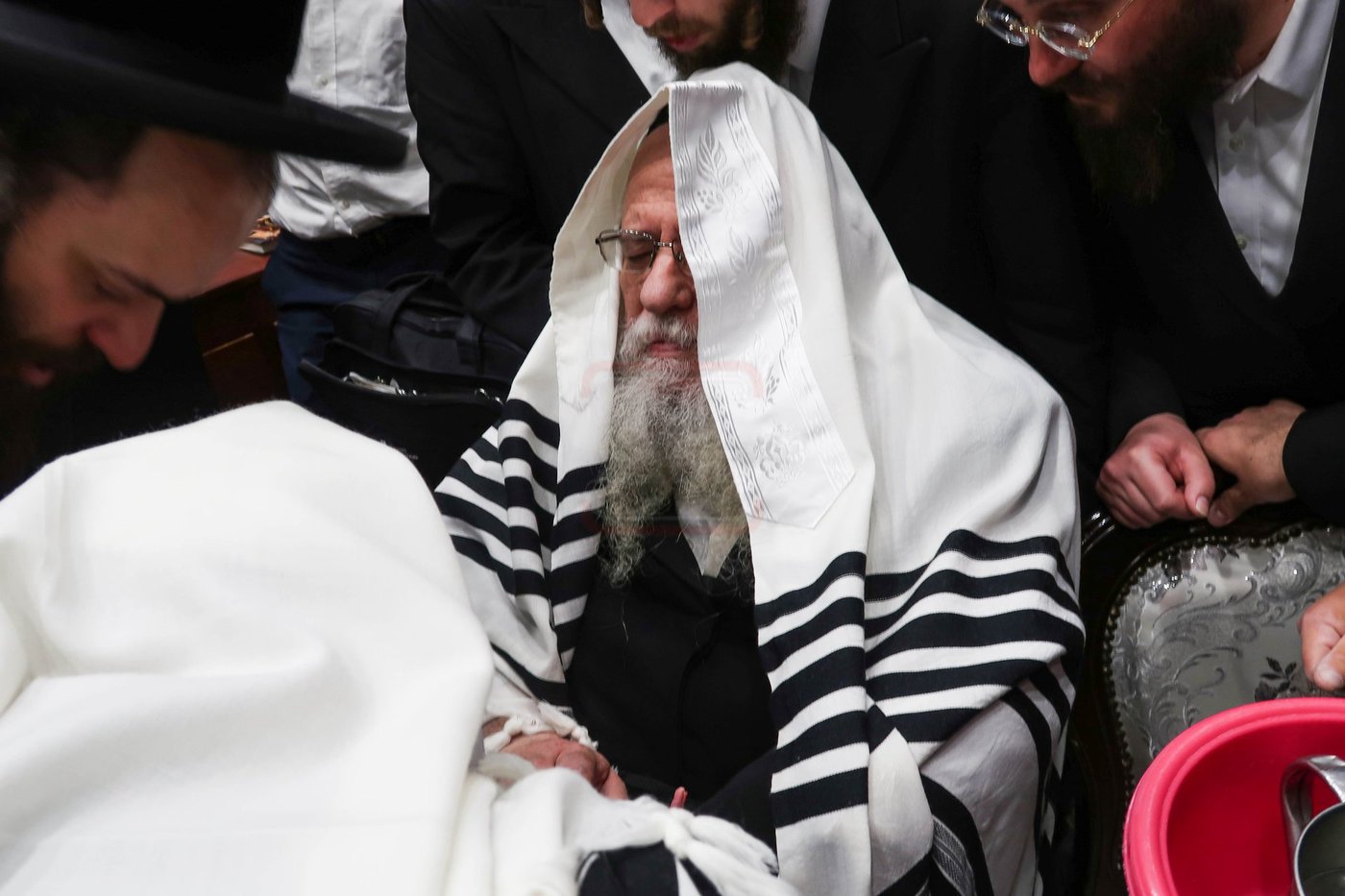 הבריתות בצילו של הגה"צ רבי יעקב מאיר שעכטר