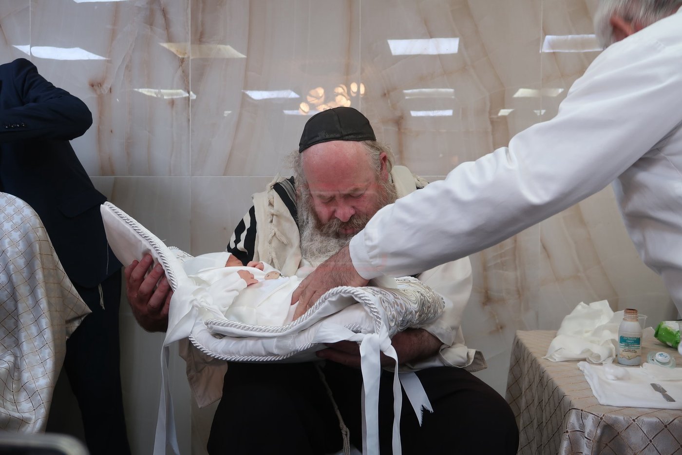 המקובל רבי יעקב עדס בסנדקאות