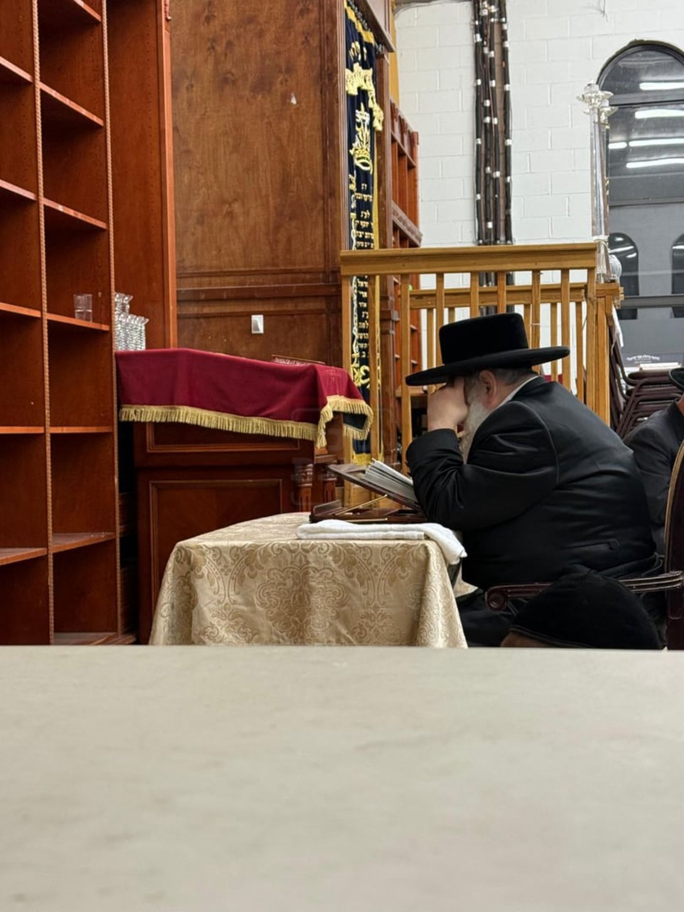 תשעה באב בחצה"ק קראלי