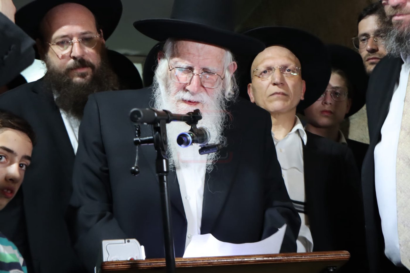 מסע הלוויית הגרב"ש דויטש זצ"ל - בירושלים