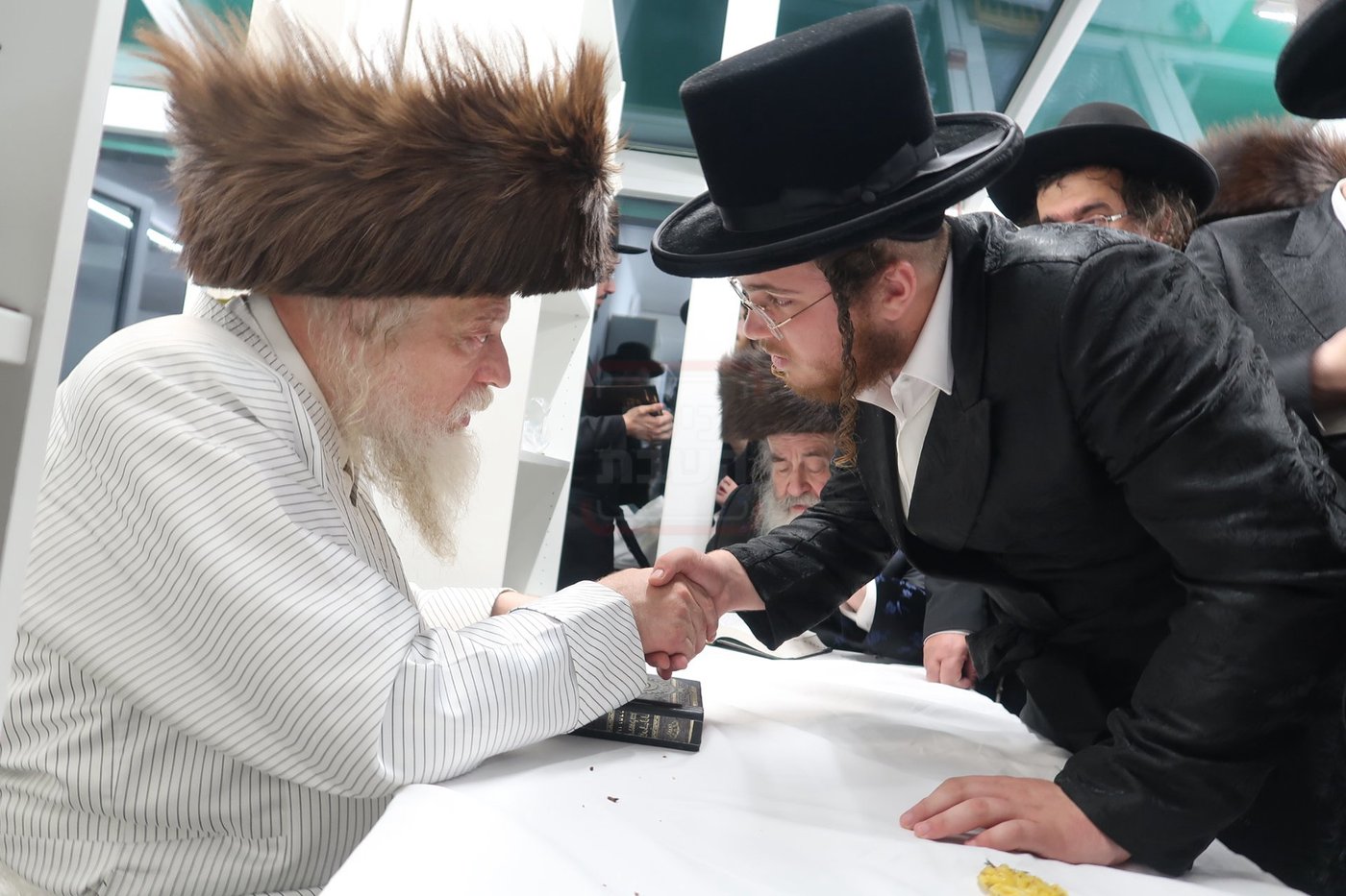 האדמו"ר ממבקשי אמונה במנוחה בדאבוס שבשווייץ