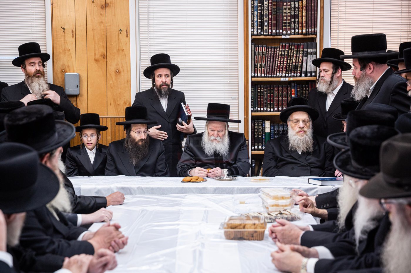 ראש חודש אלול בצל האדמו"ר מבאבוב