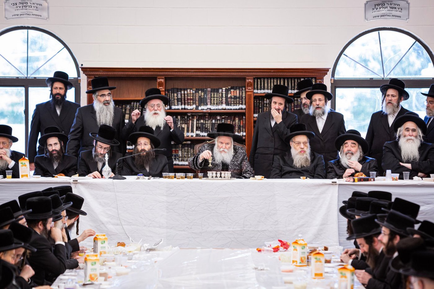 ראש חודש אלול בצל האדמו"ר מבאבוב