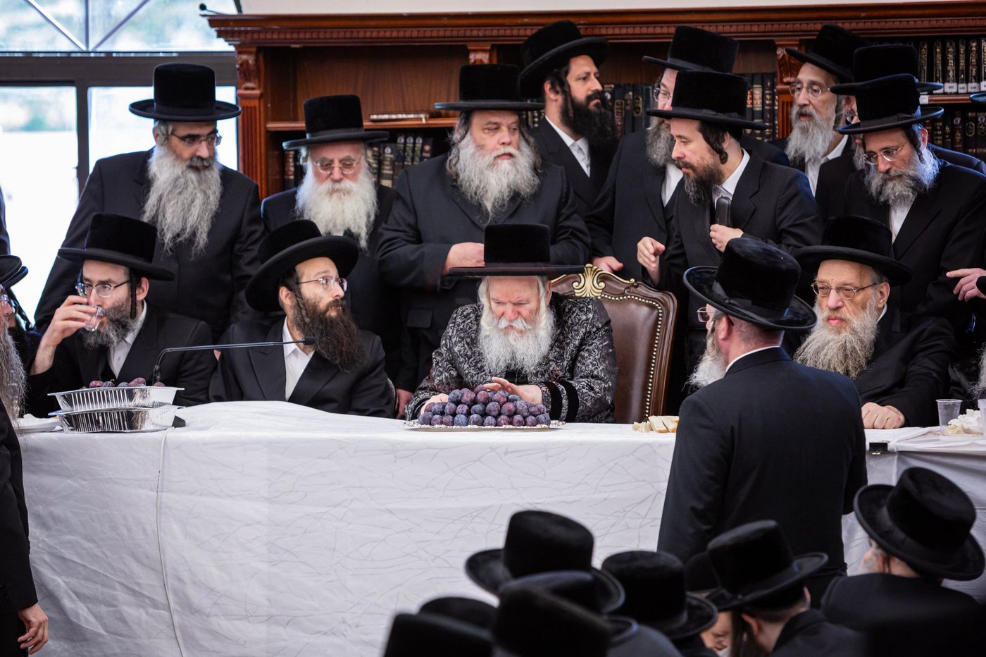 ראש חודש אלול בצל האדמו"ר מבאבוב